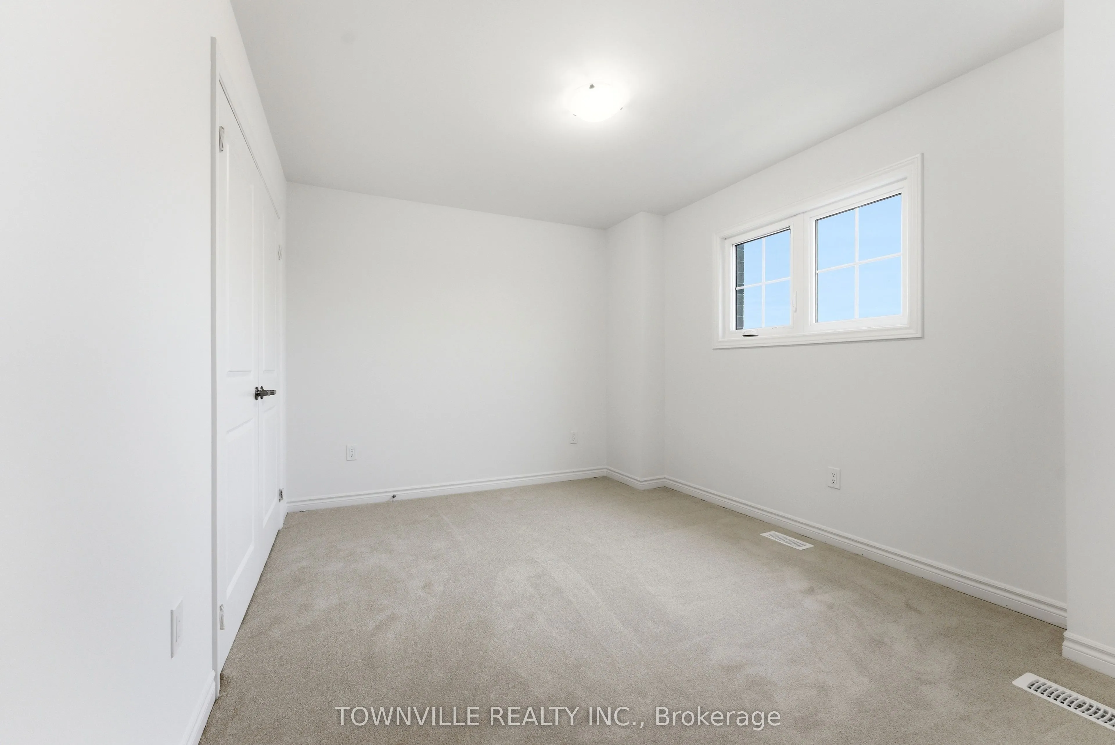 55 Bradden Crescent