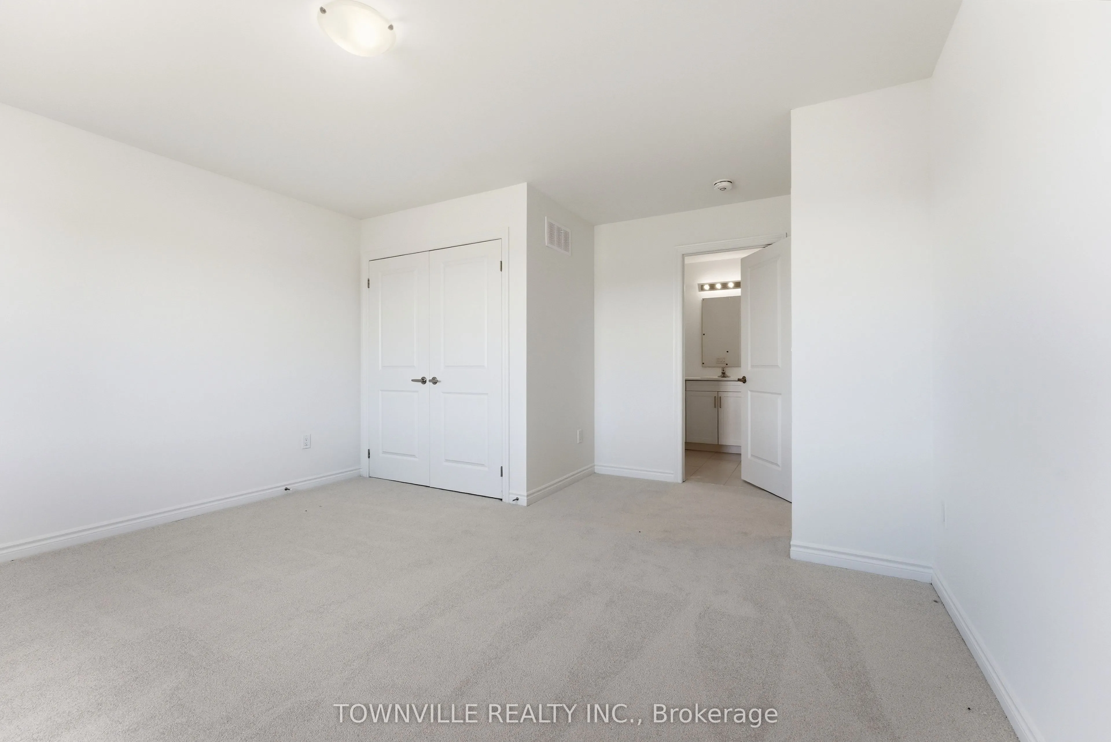 35 Bradden Crescent