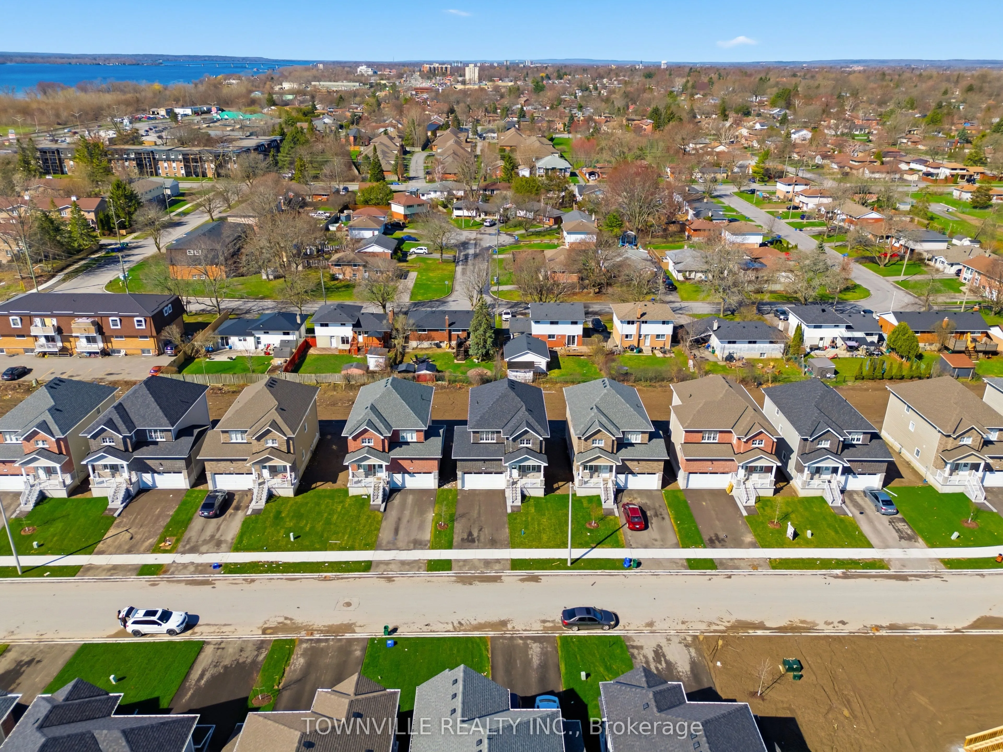 15 Bradden Crescent