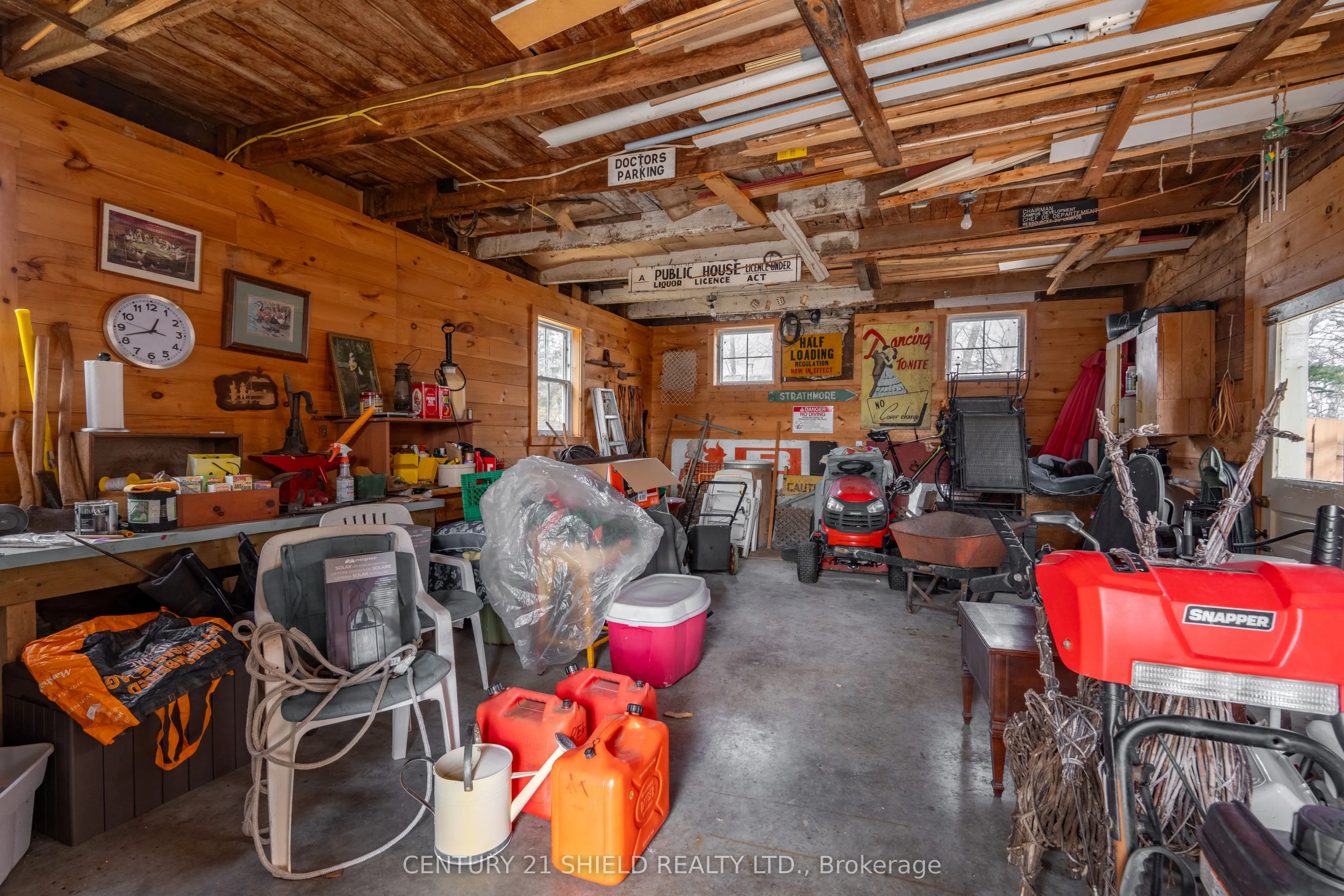 19143 County Rd 2