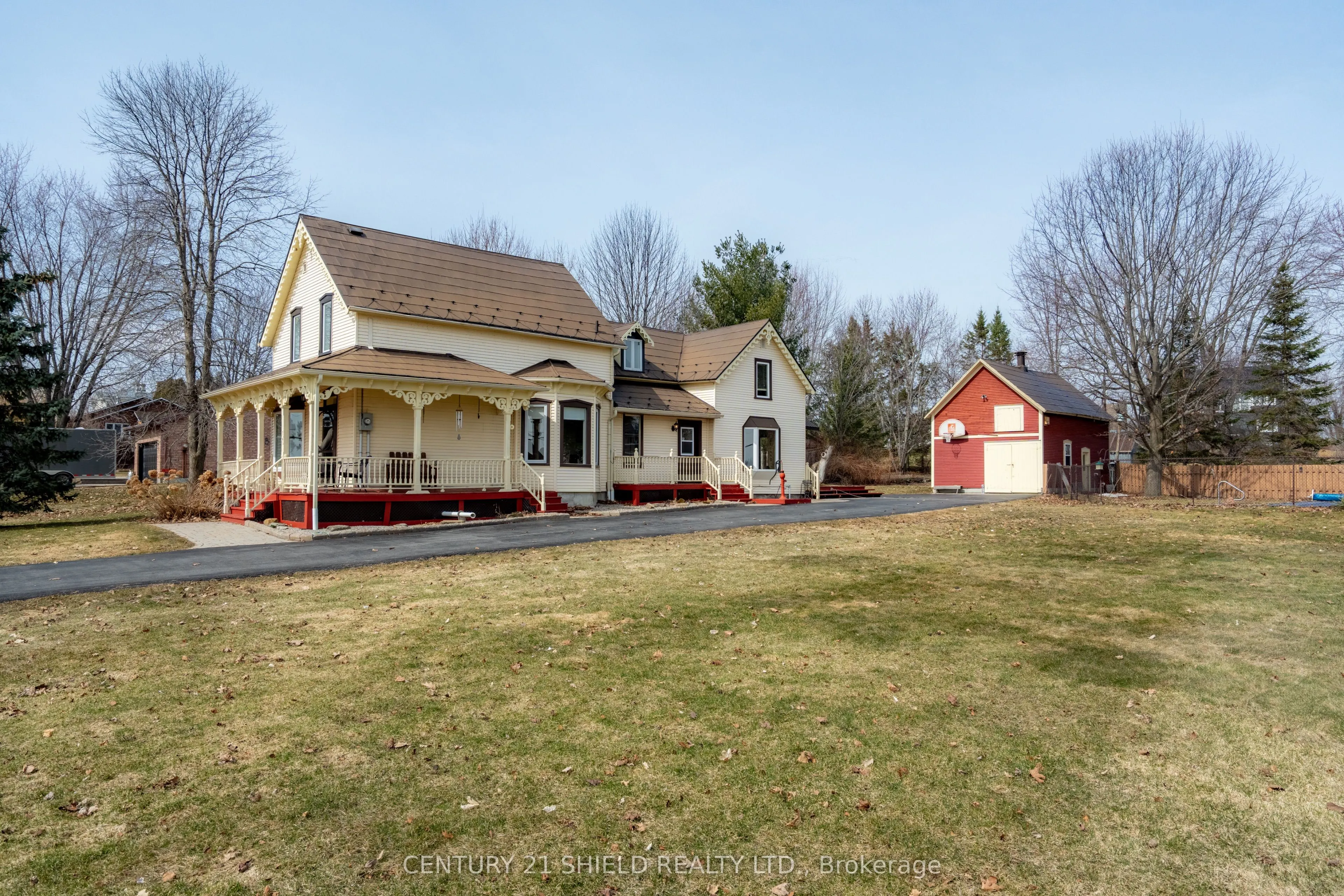 19143 County Rd 2