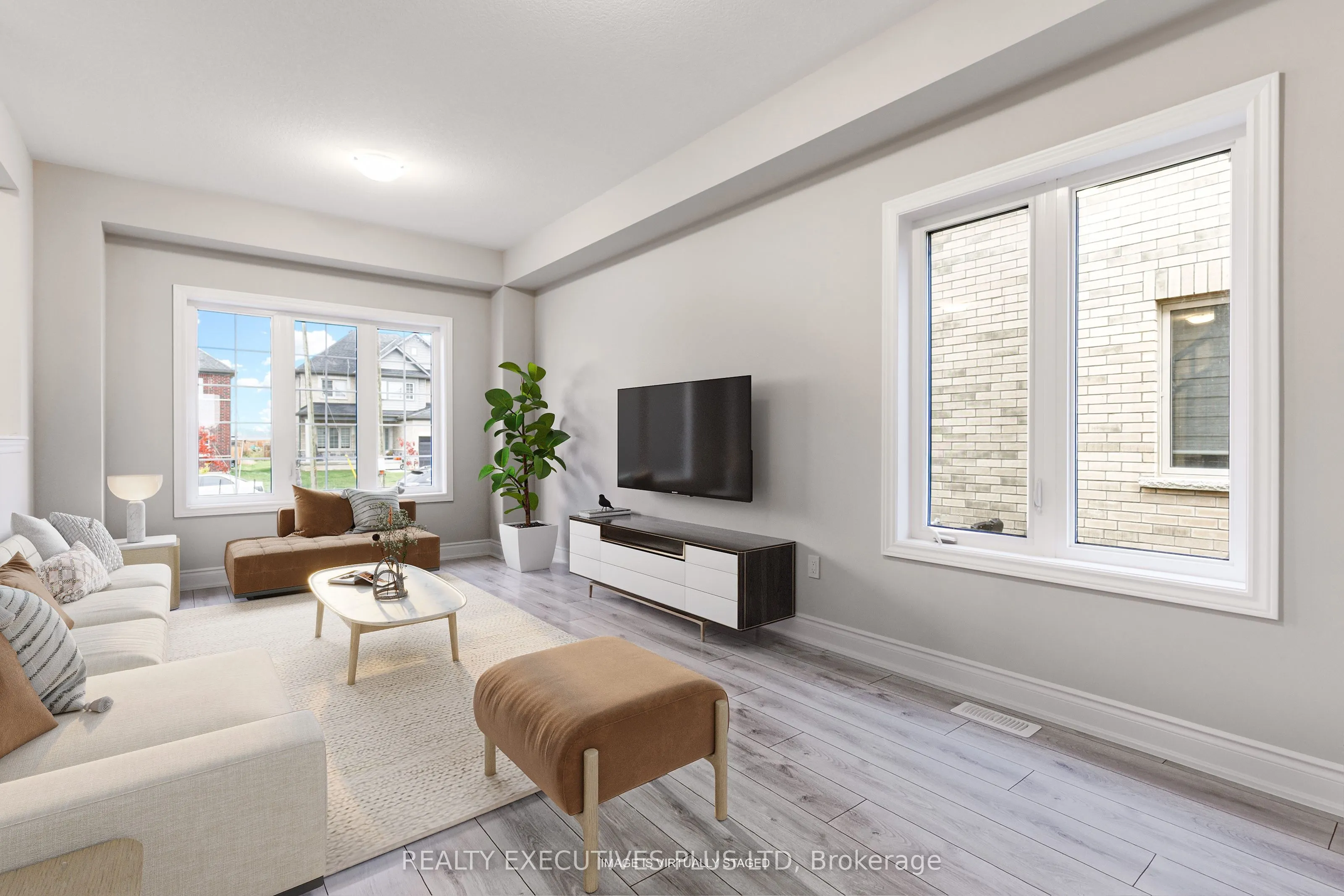 15 Venture Way