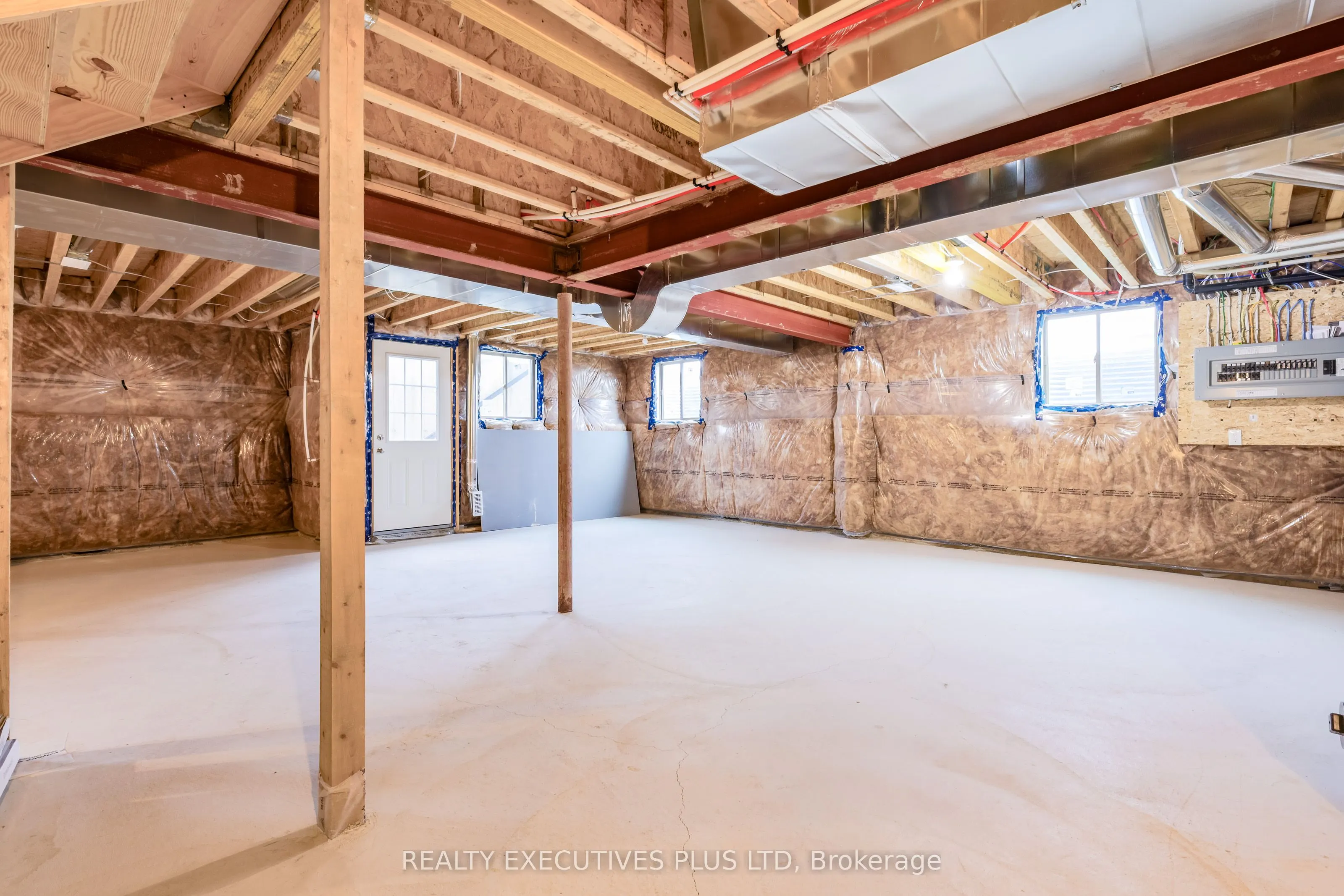 15 Venture Way