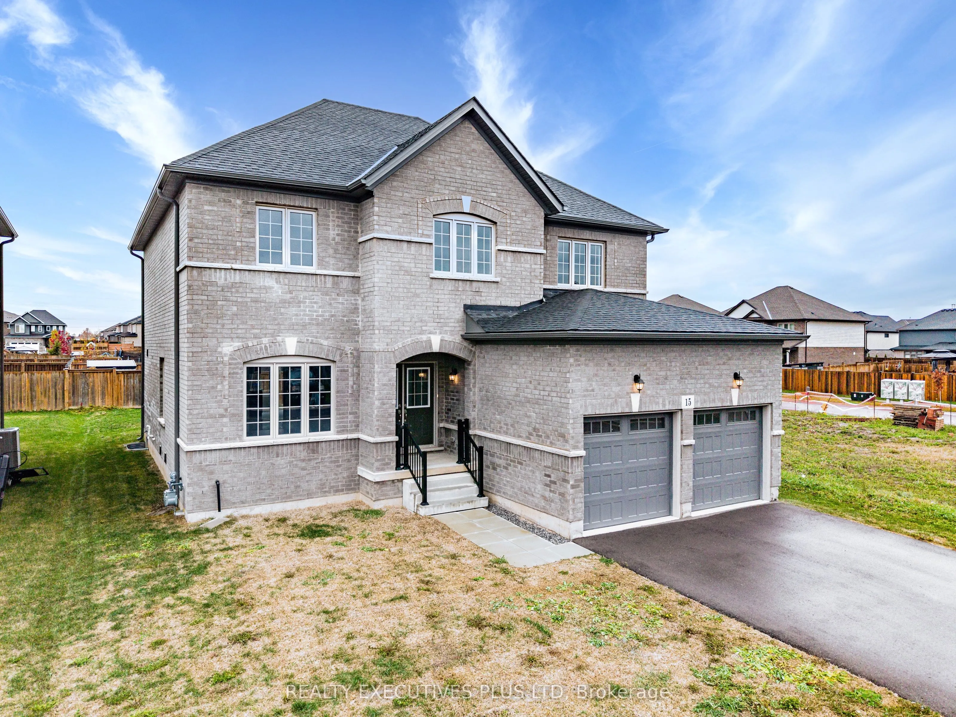 15 Venture Way