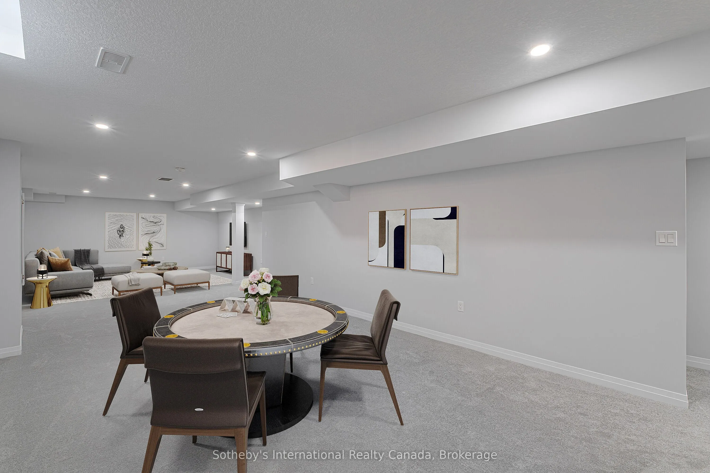 550 Grey Street #52