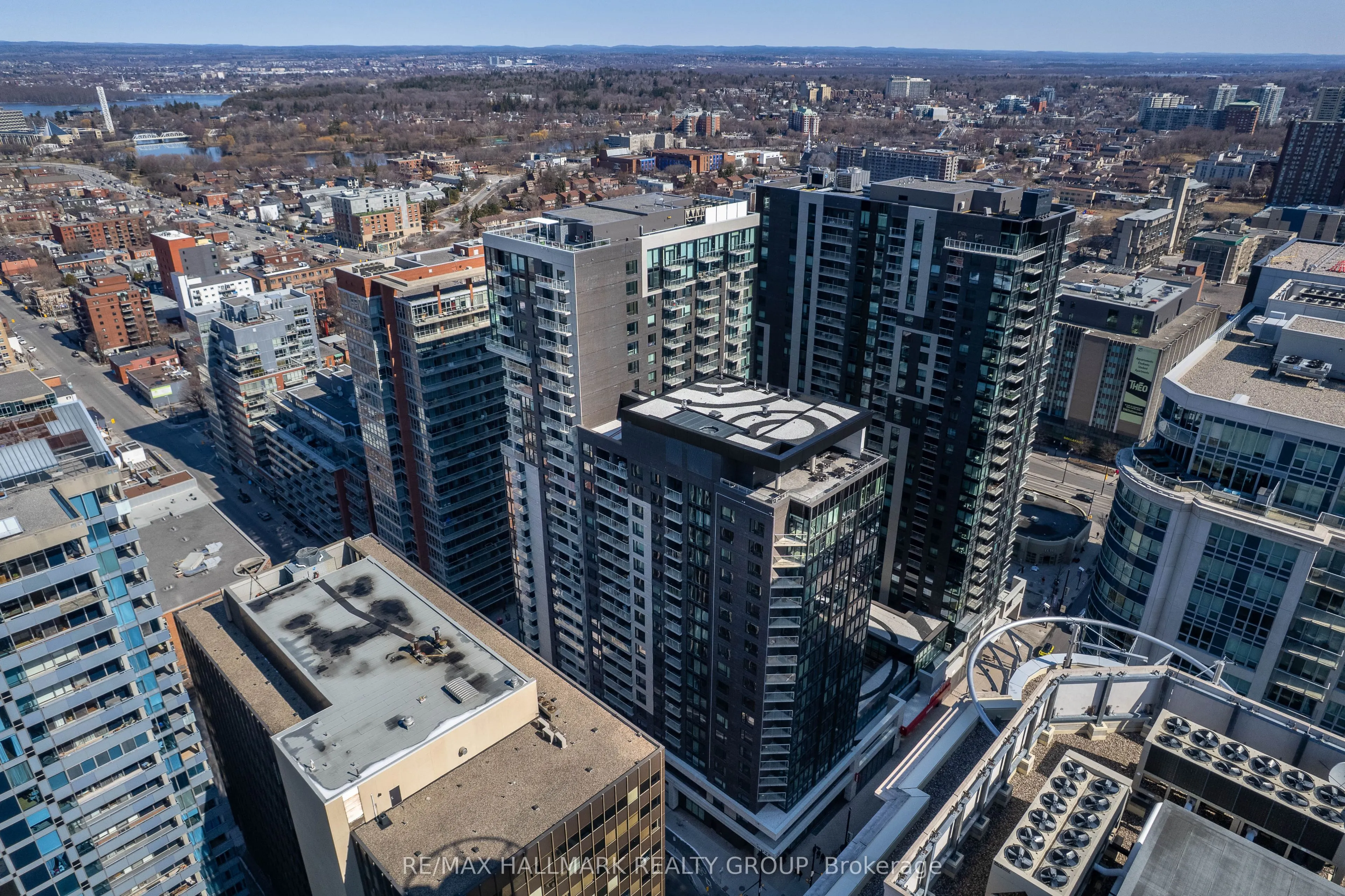 180 George Street #308