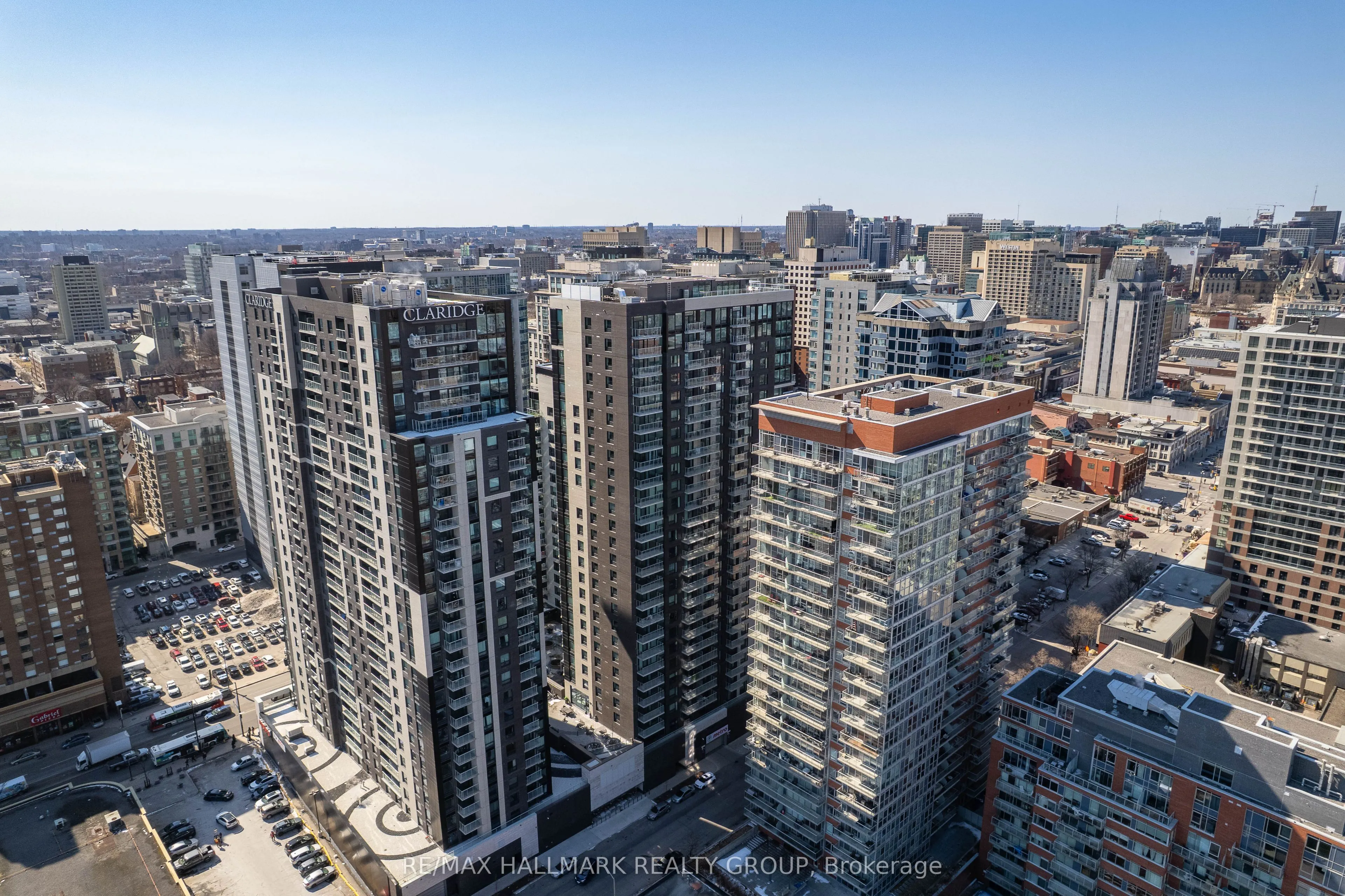 180 George Street #2605