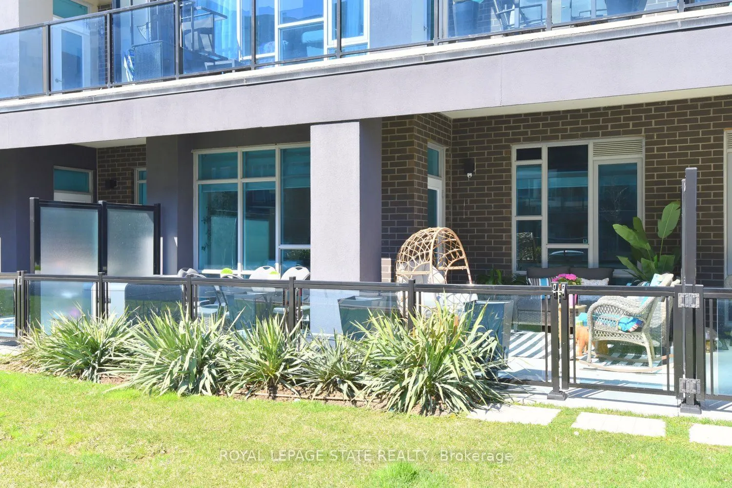16 Concord Place #145