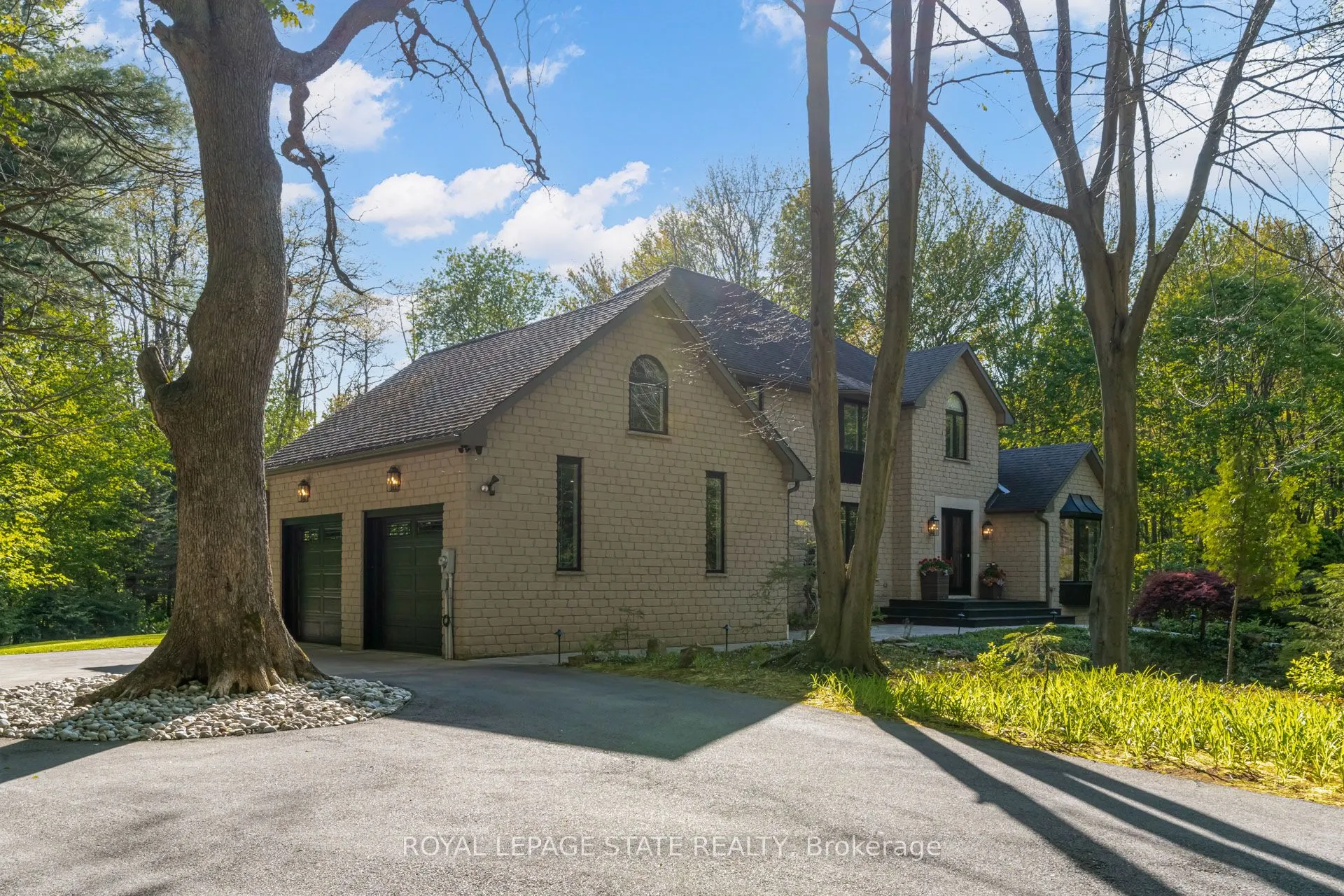 18 Elder Crescent