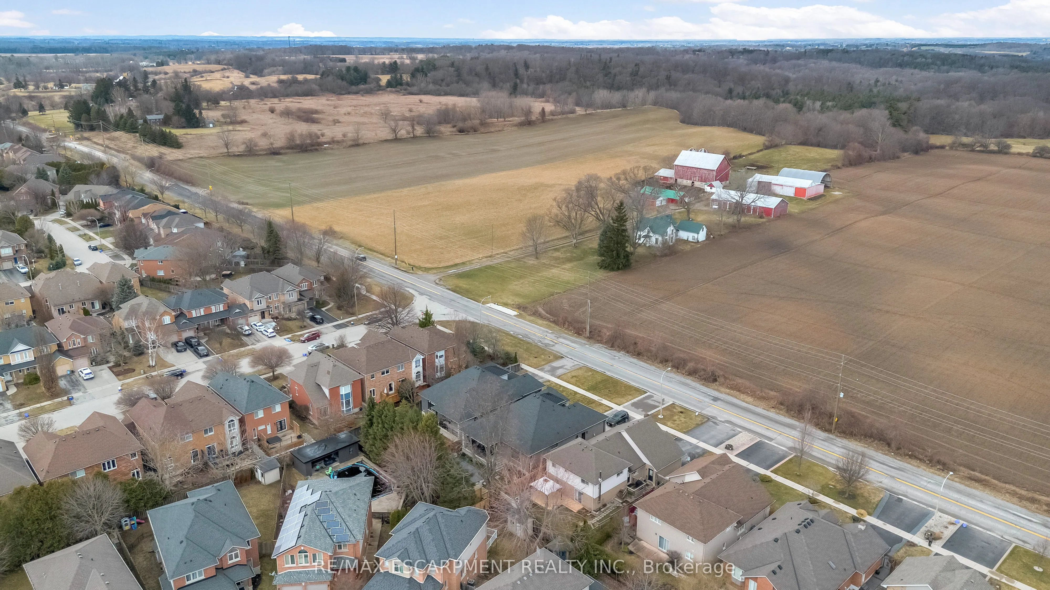 546 Jerseyville Road W