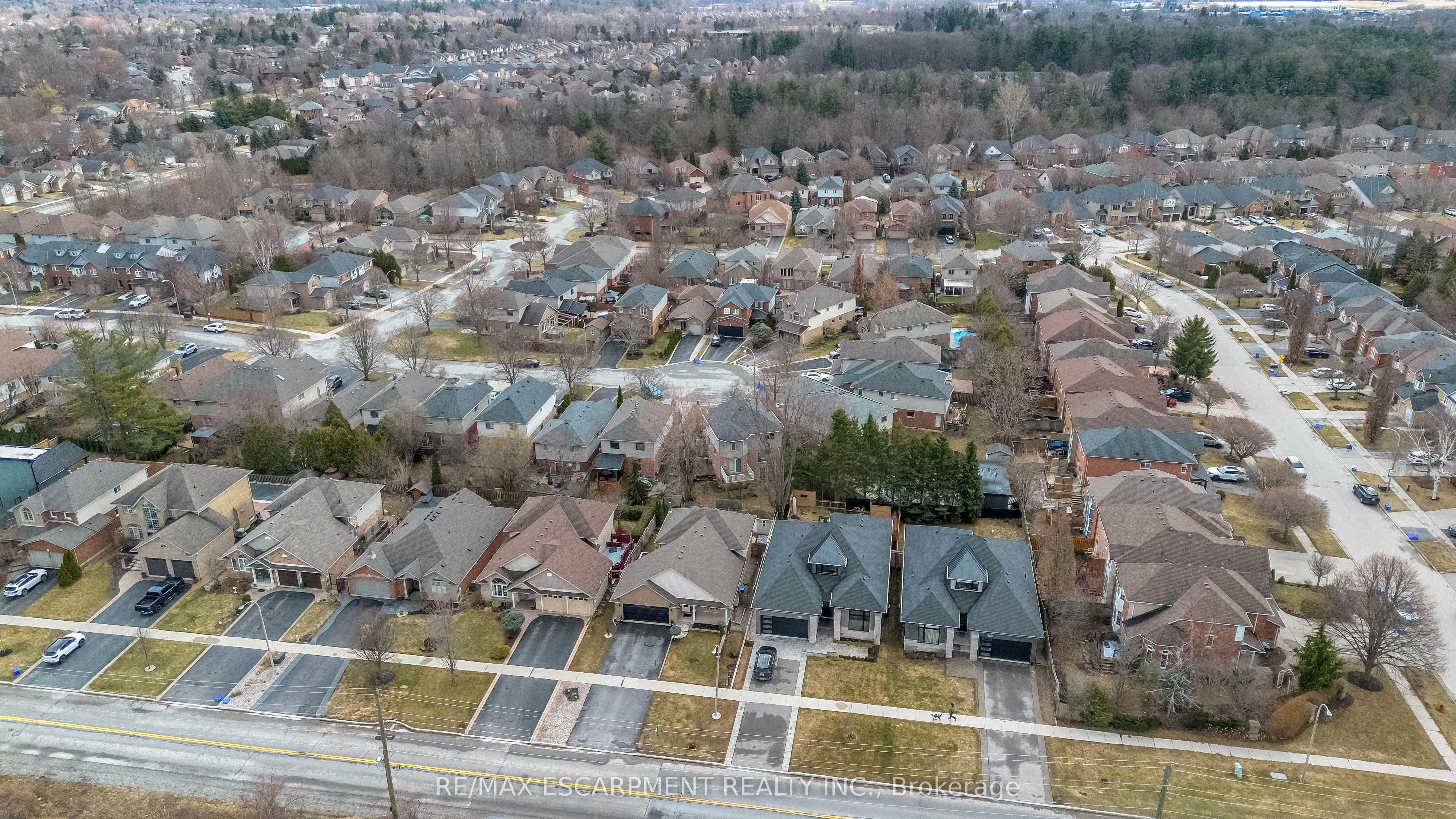 546 Jerseyville Road W