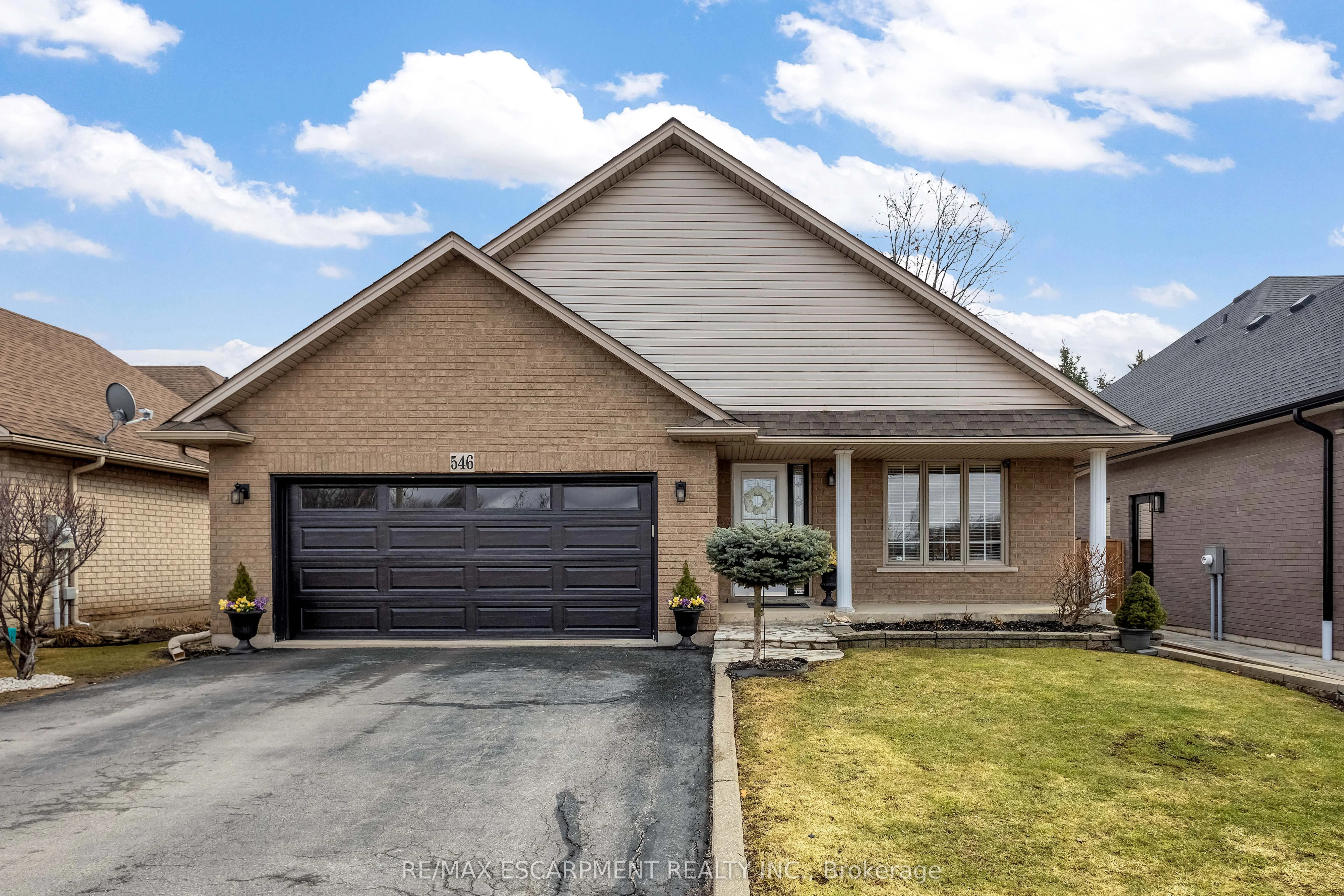546 Jerseyville Road W