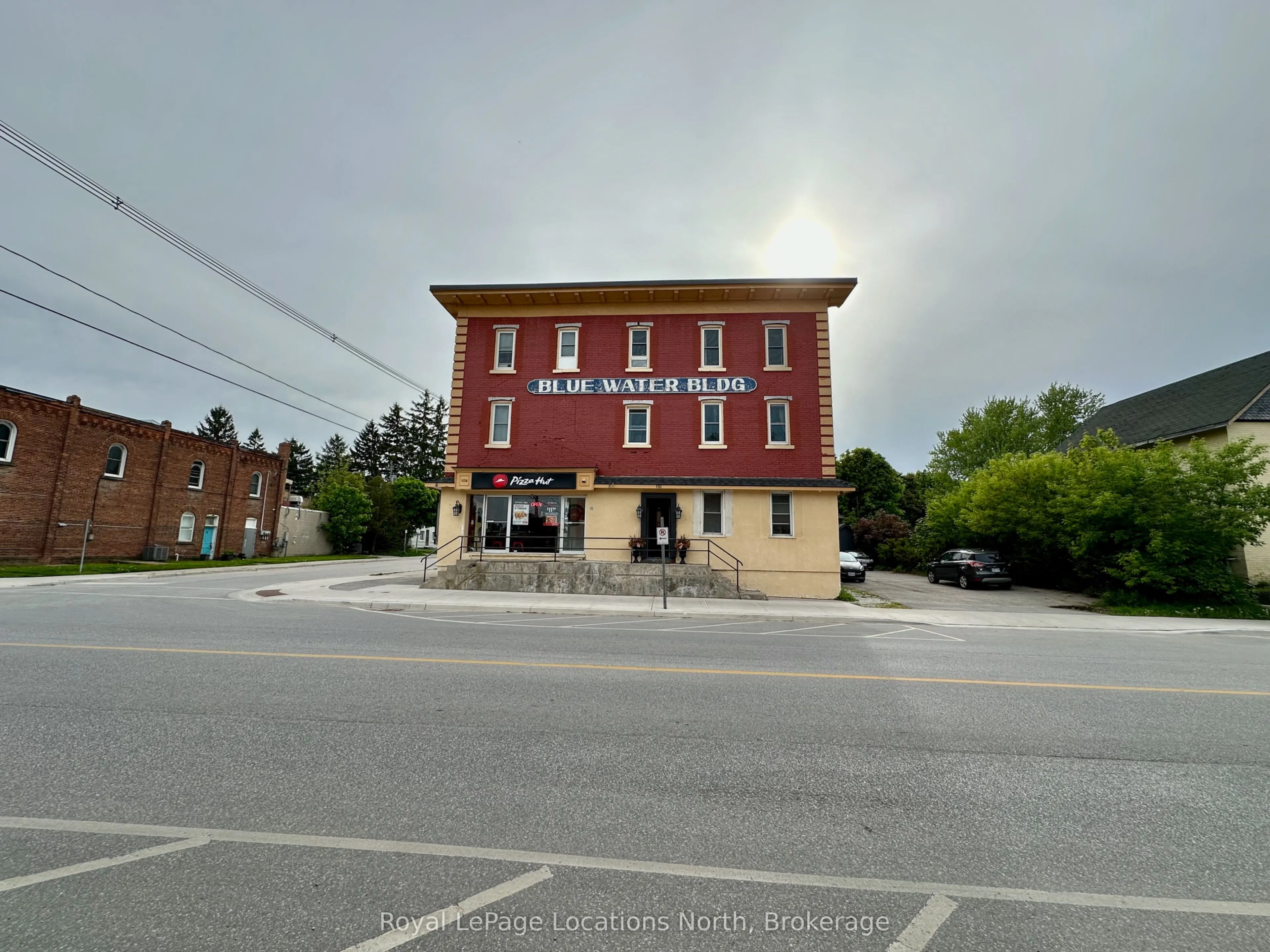 110 Sykes Street N #204