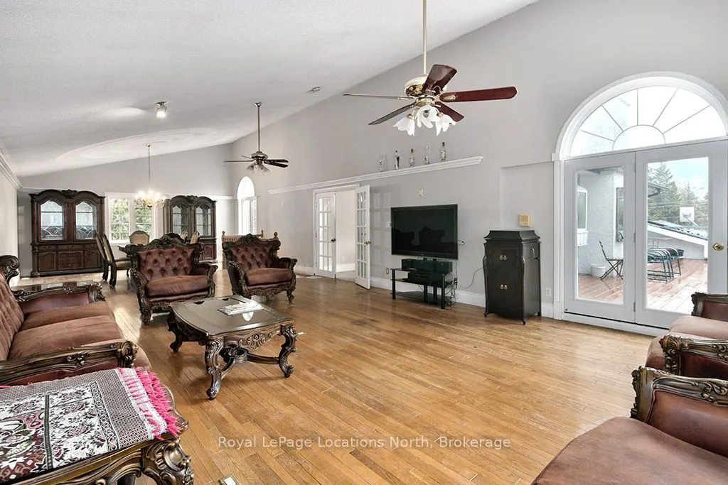252 Swiss Meadows Boulevard