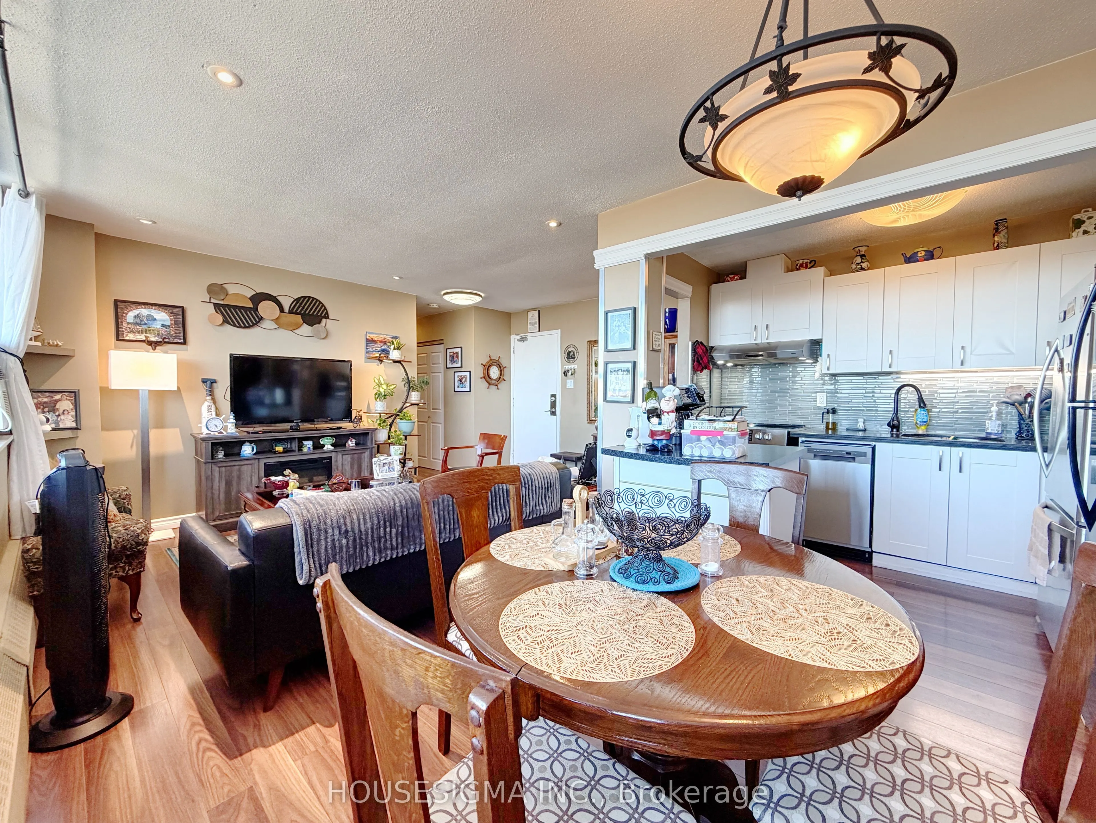 15 Albright Road #1002
