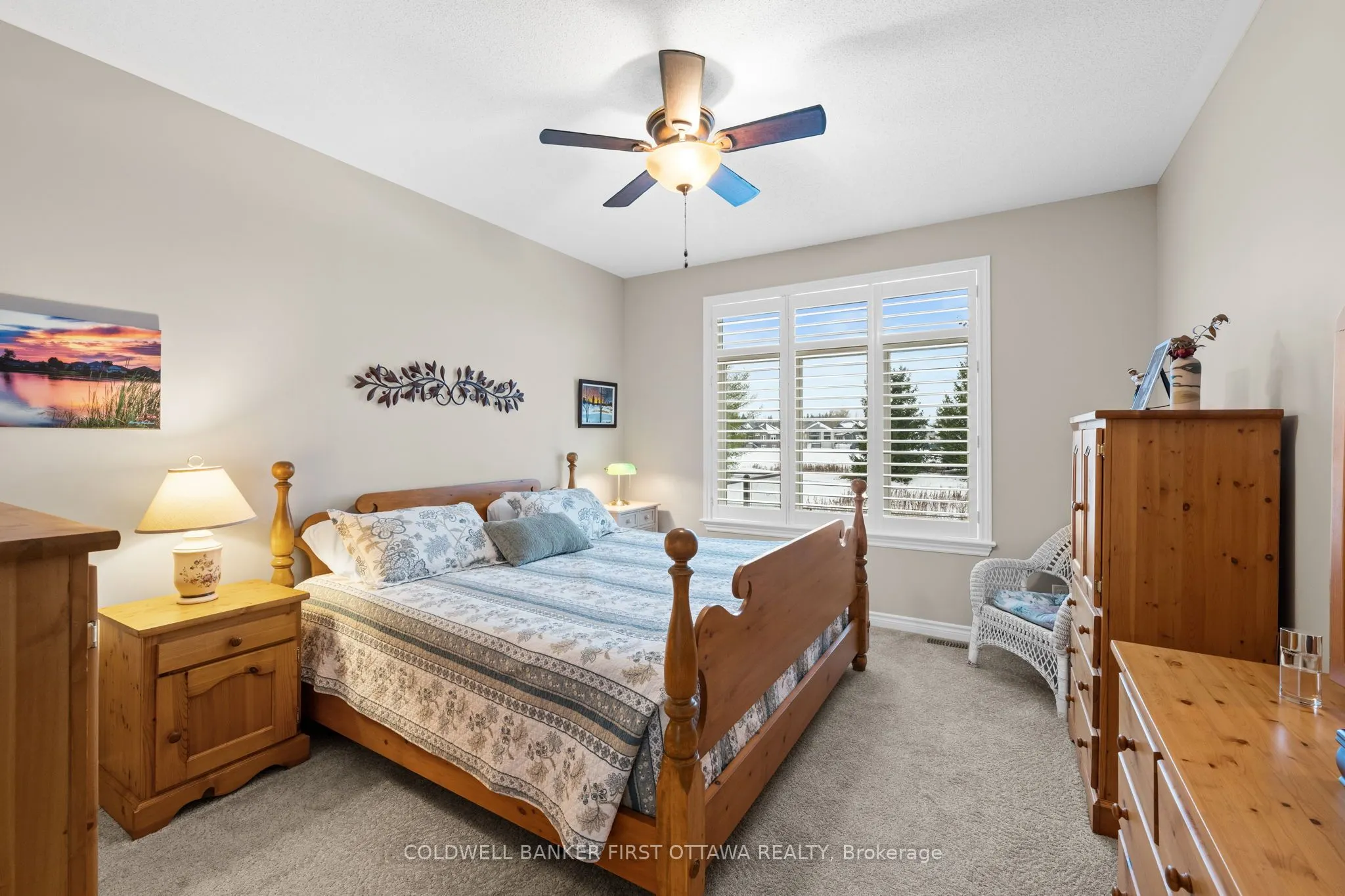 239 Royal Landing Gate