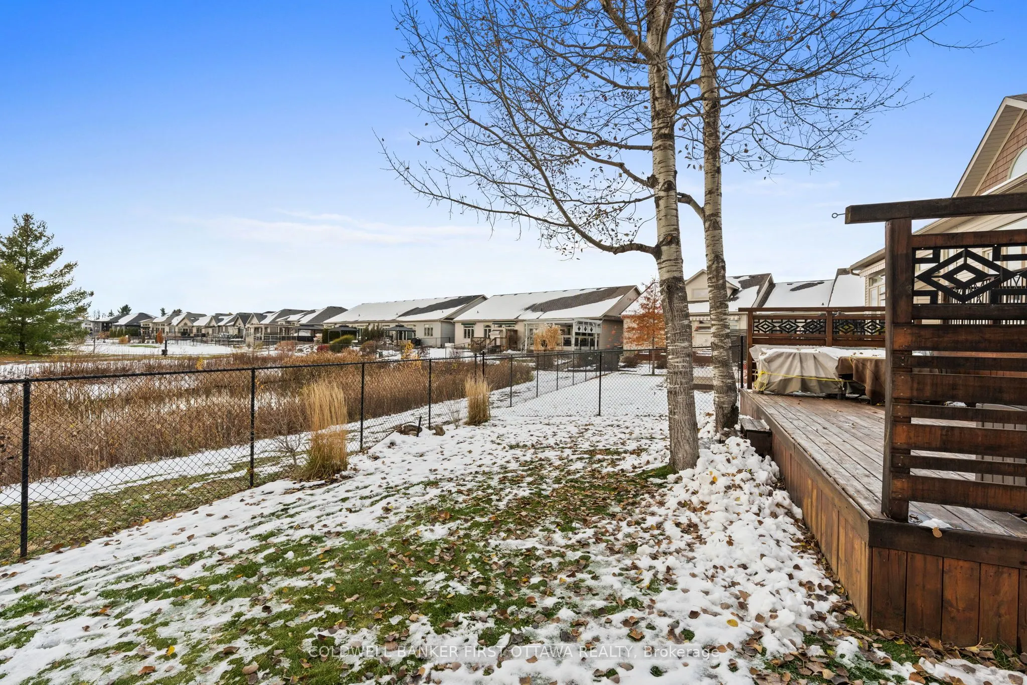 239 Royal Landing Gate