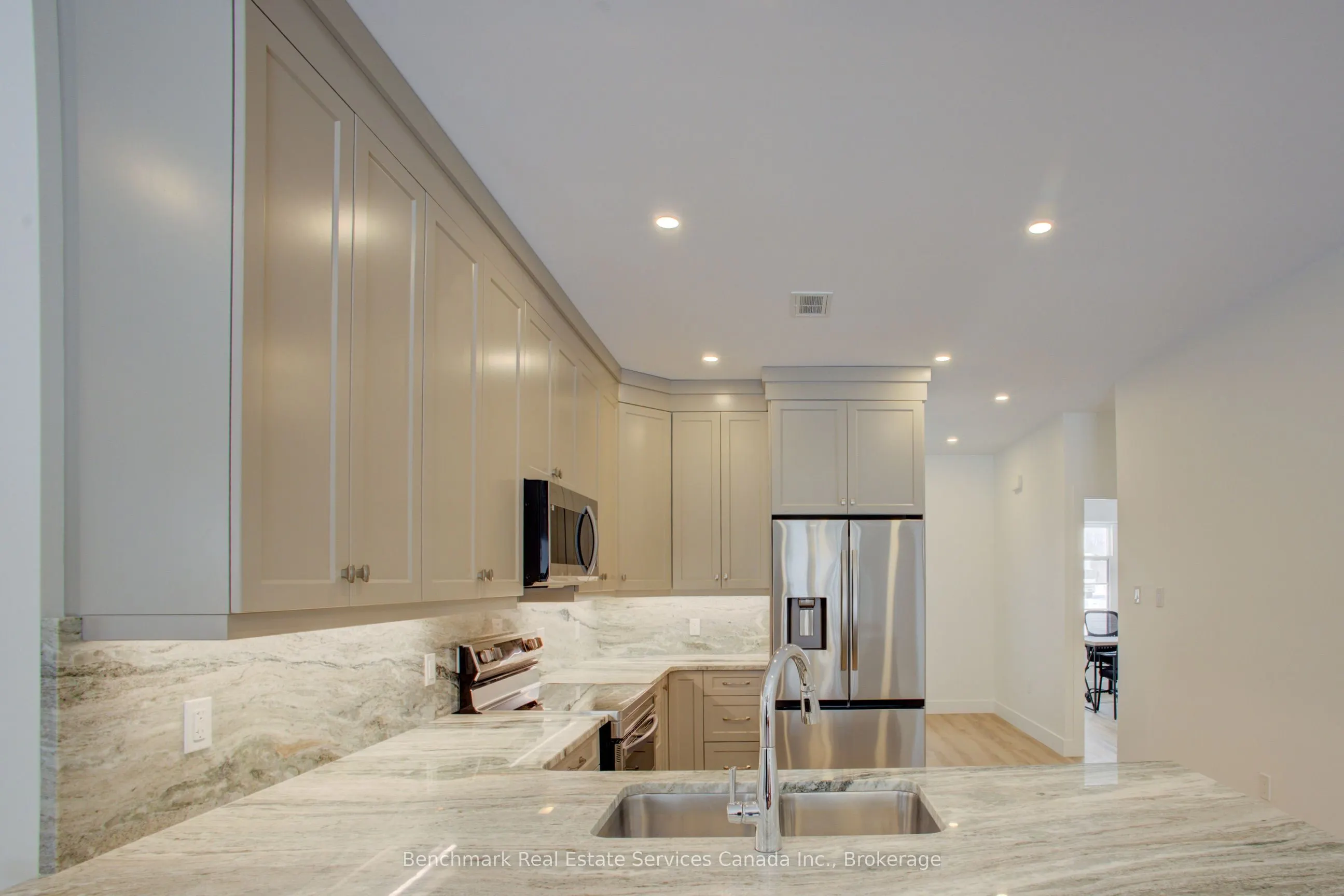 1182 Queen Street #28