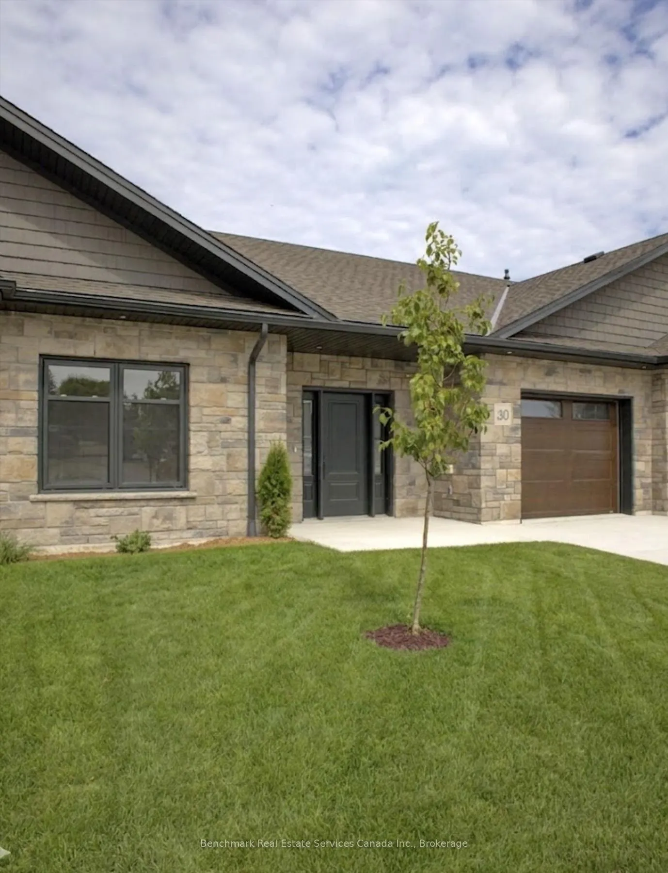 1182 Queen Street #30
