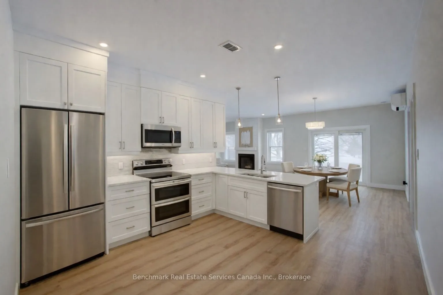 1182 Queen Street #38