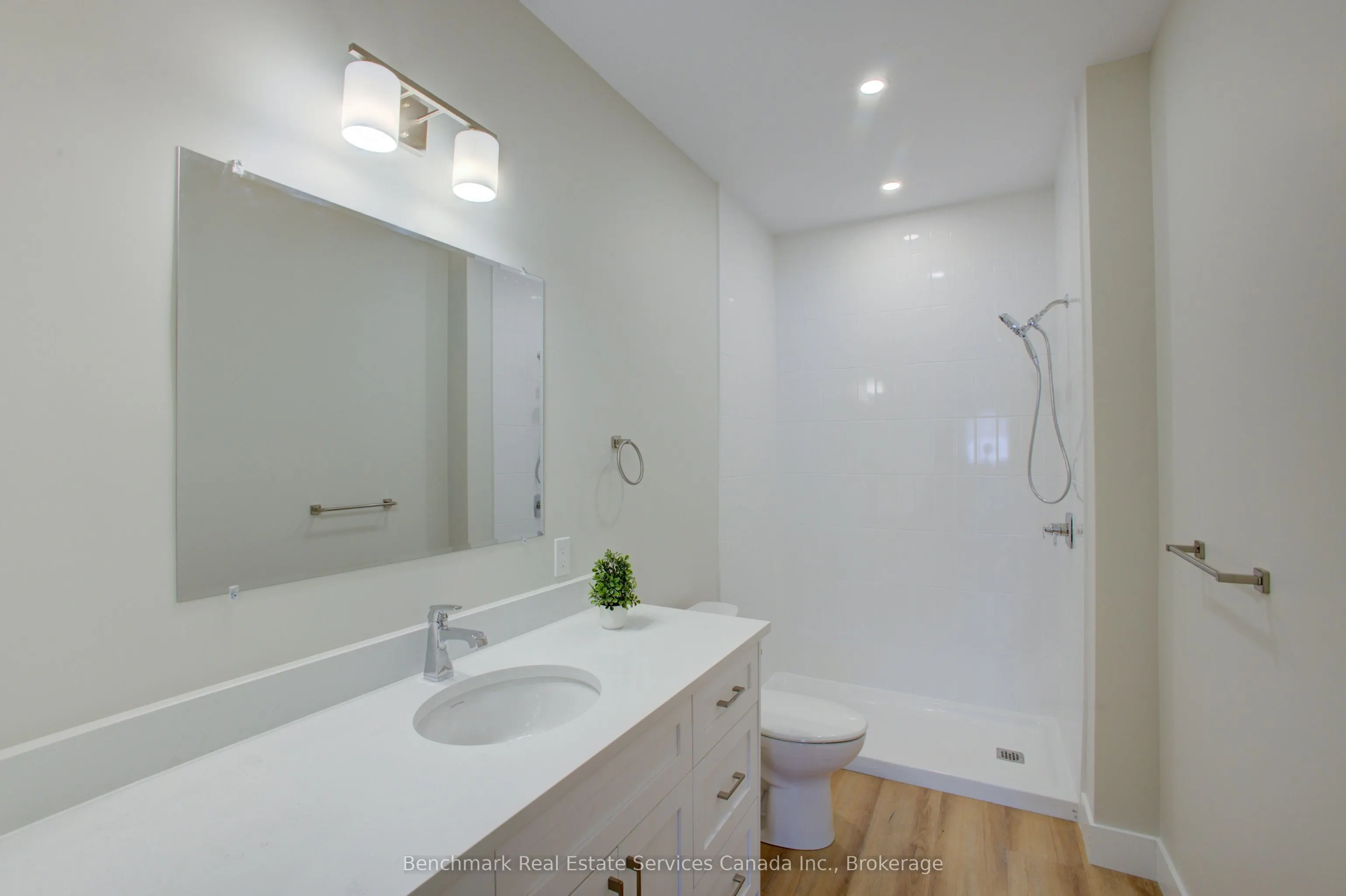 1182 Queen Street #38
