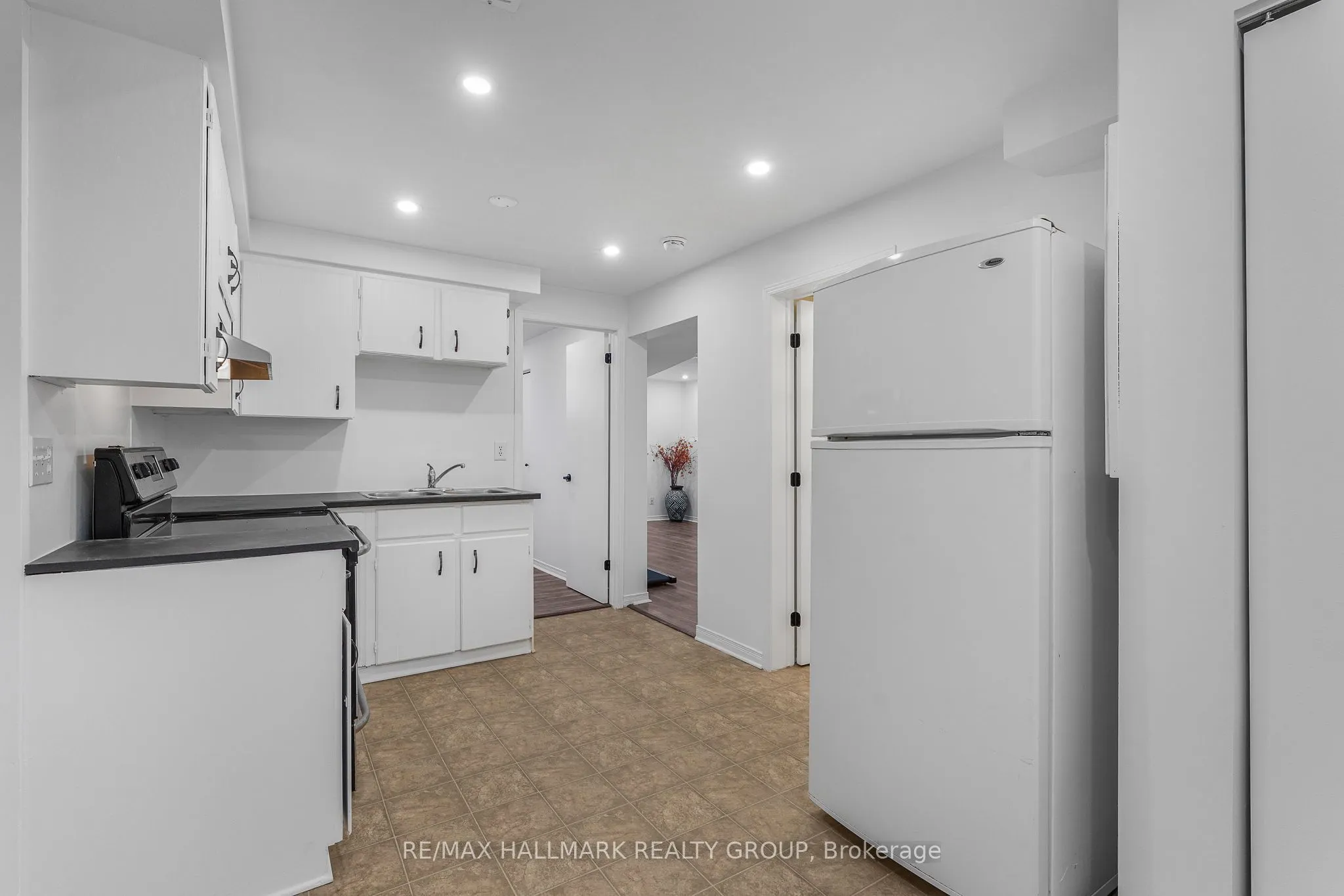 436 YVES Street