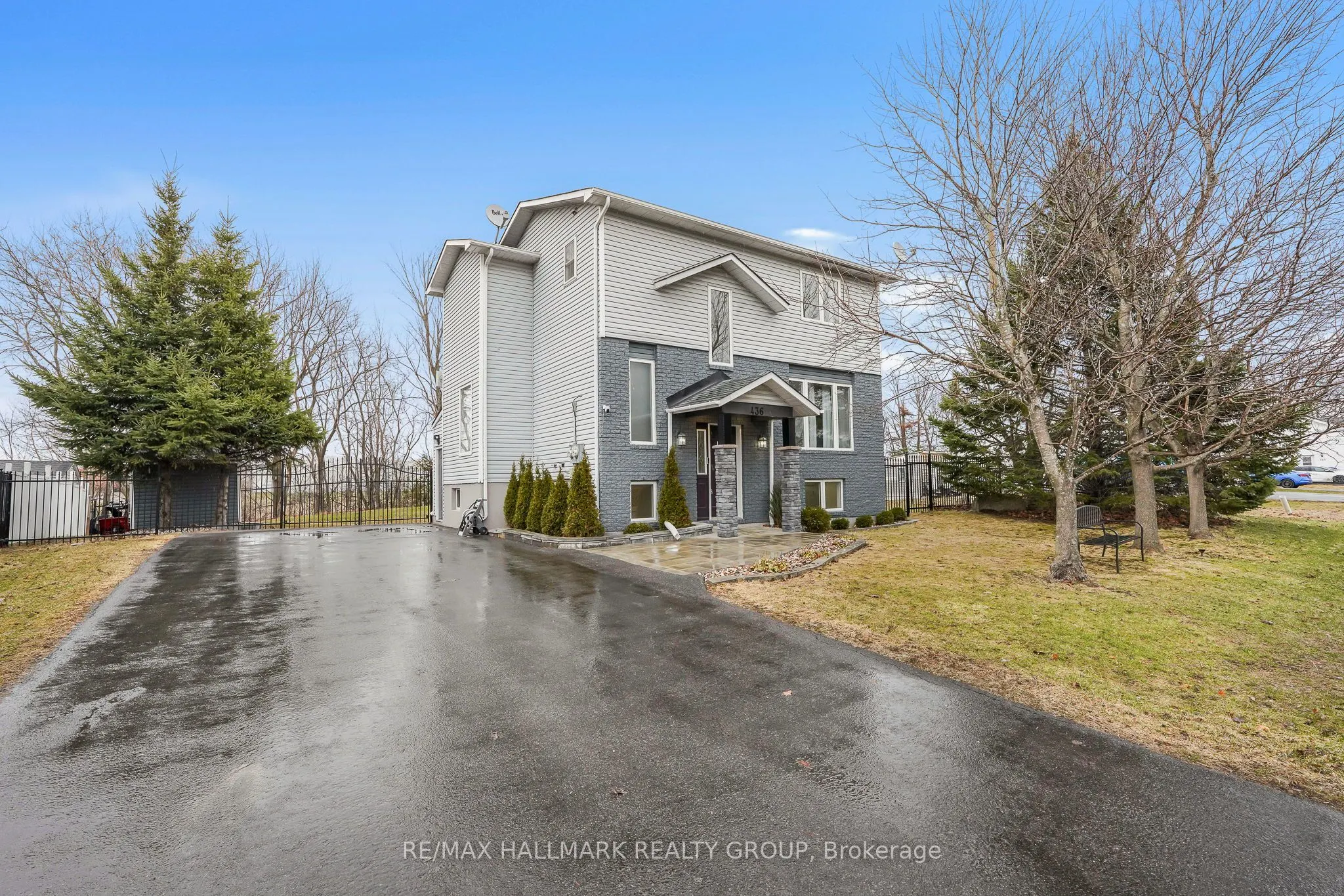 436 YVES Street