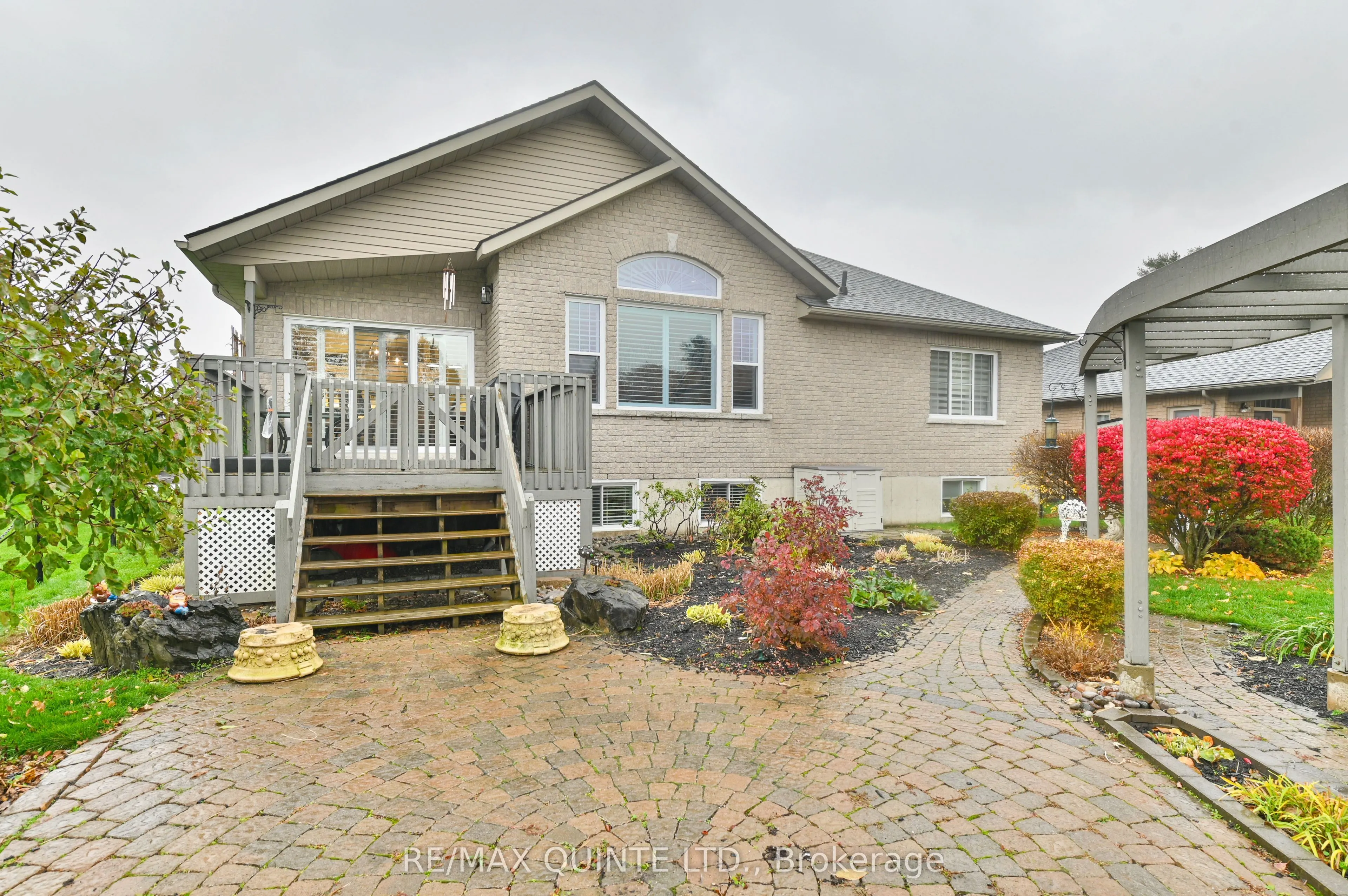 5 Hickory Court