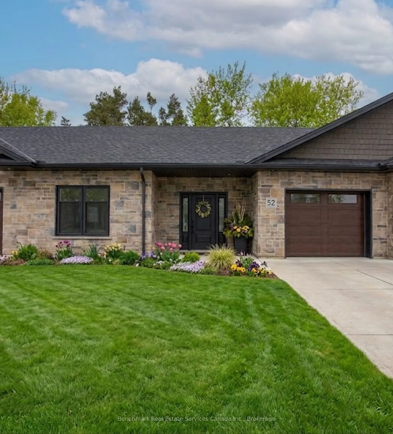1182 Queen Street #52