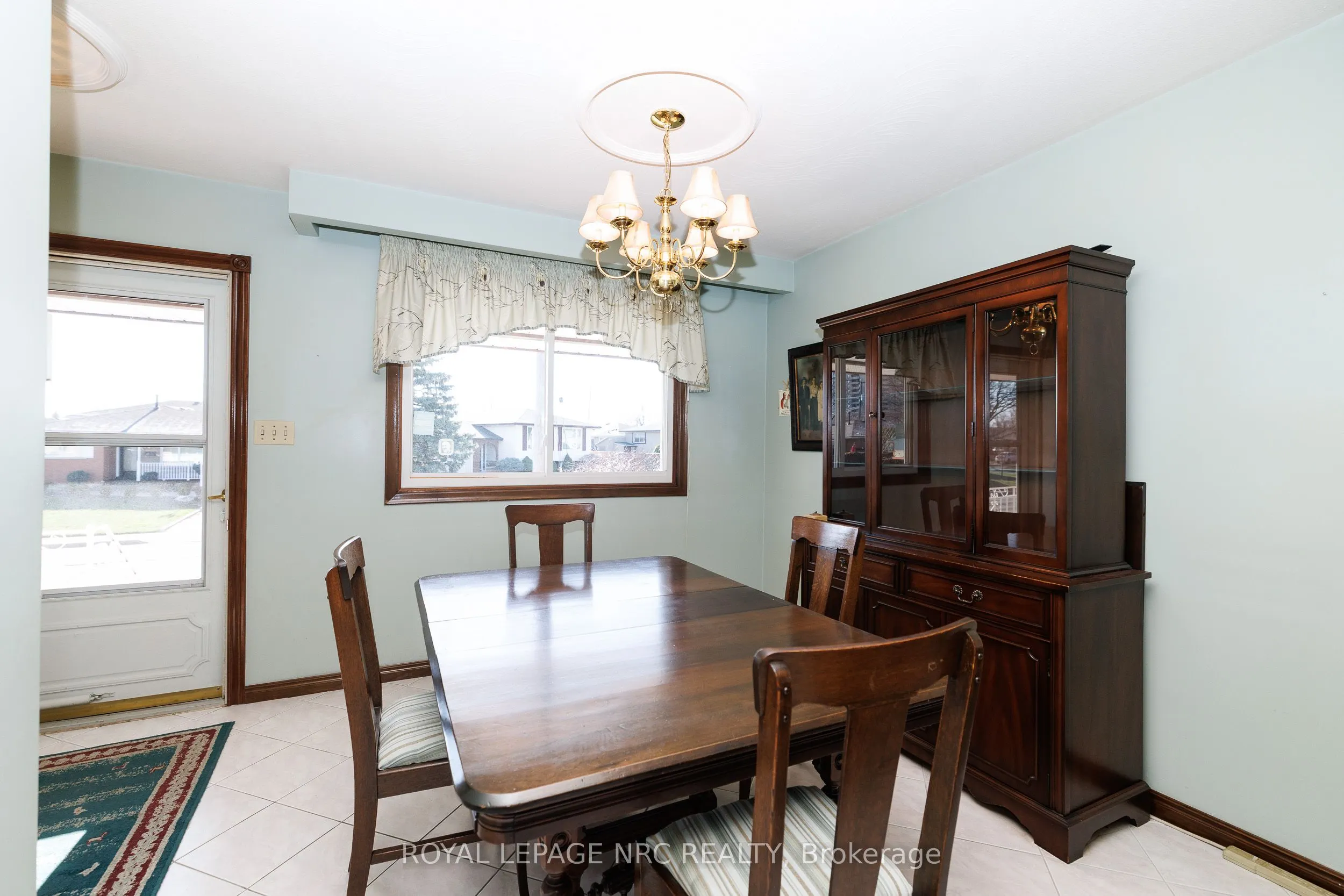 38 Rivercrest Road