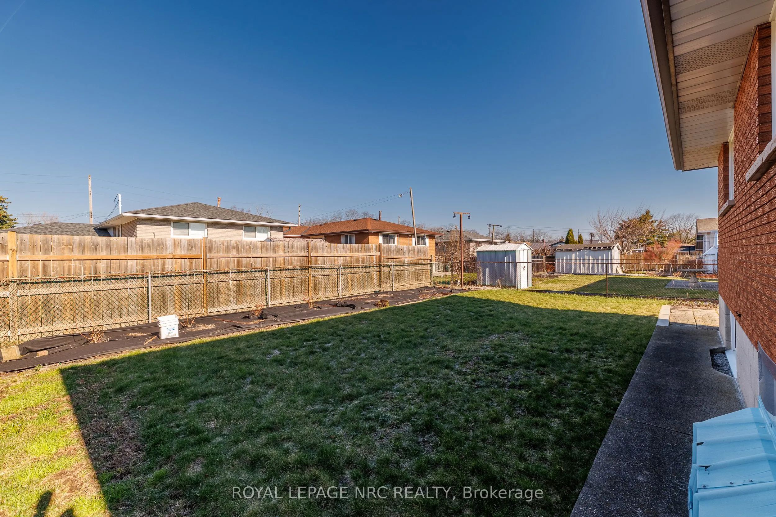 38 Rivercrest Road