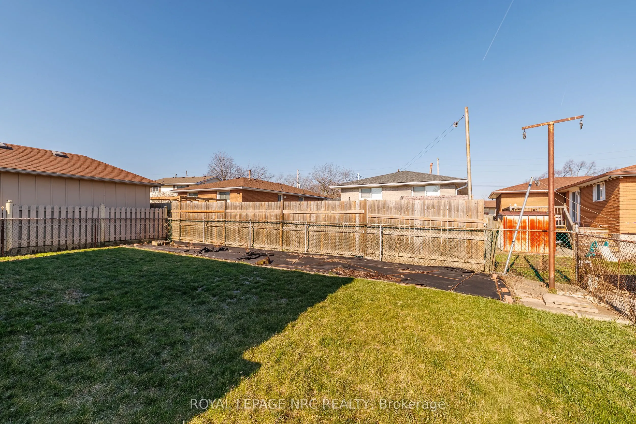 38 Rivercrest Road