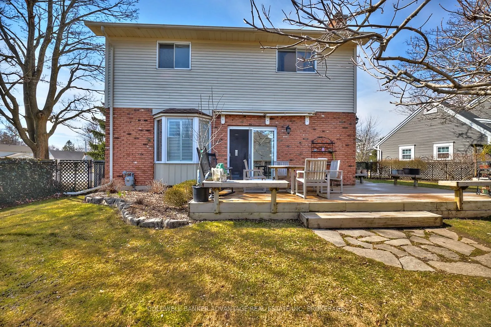 28 Dixon Crescent