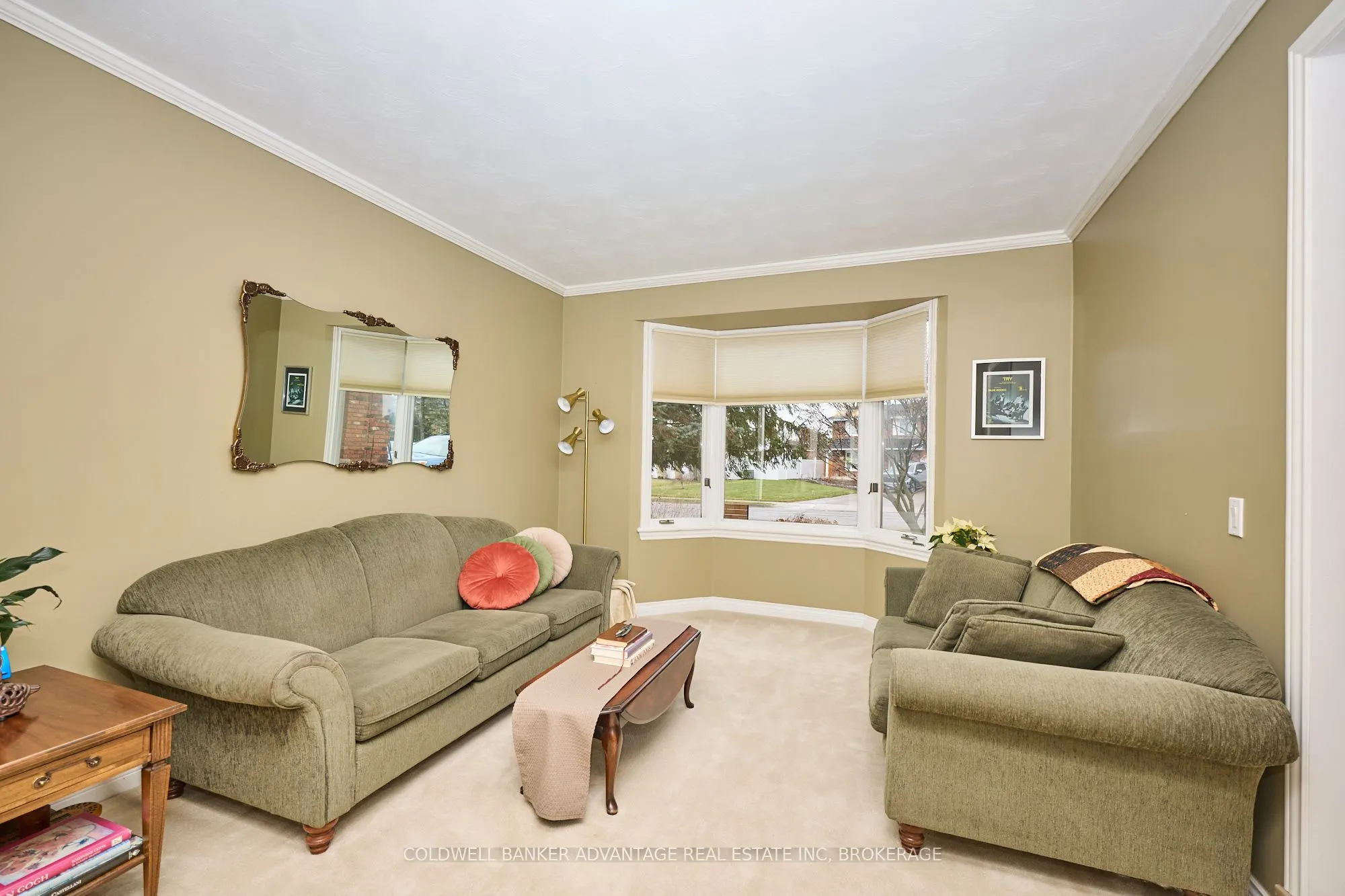 28 Dixon Crescent