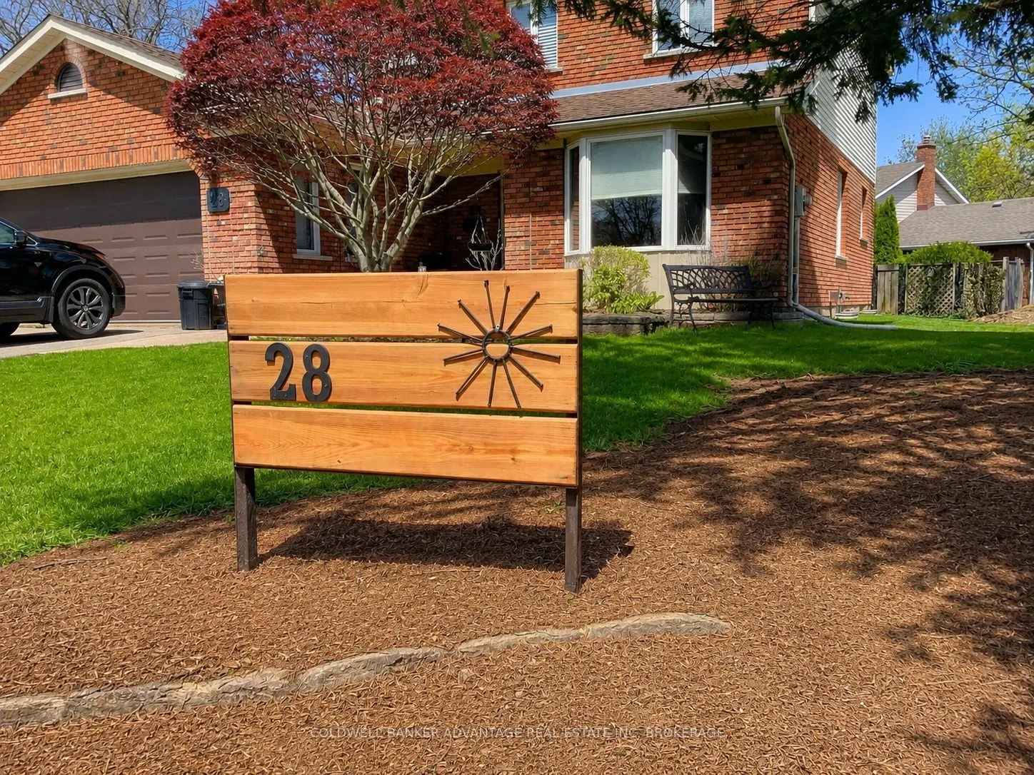 28 Dixon Crescent
