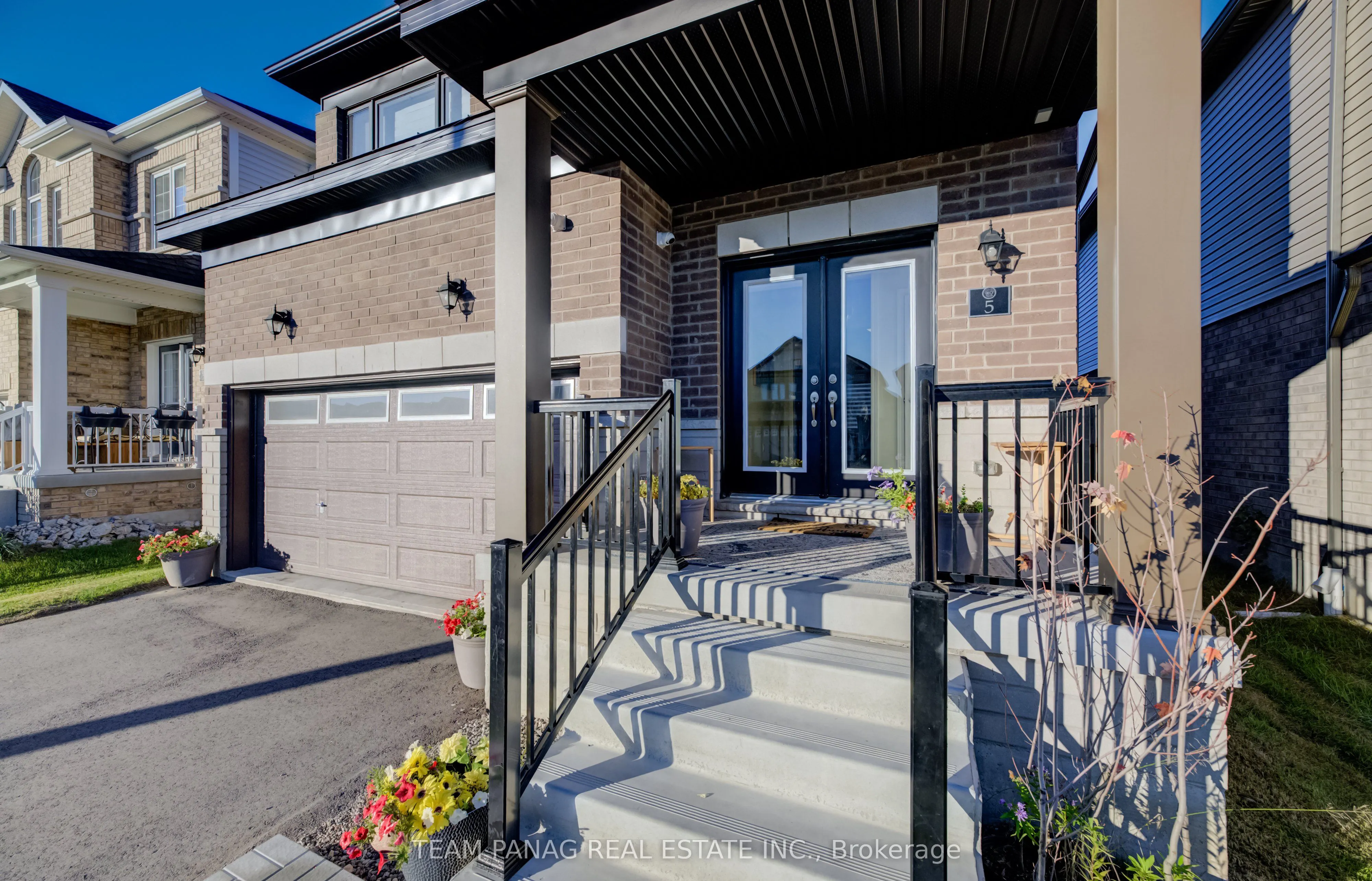 5 Heming Street