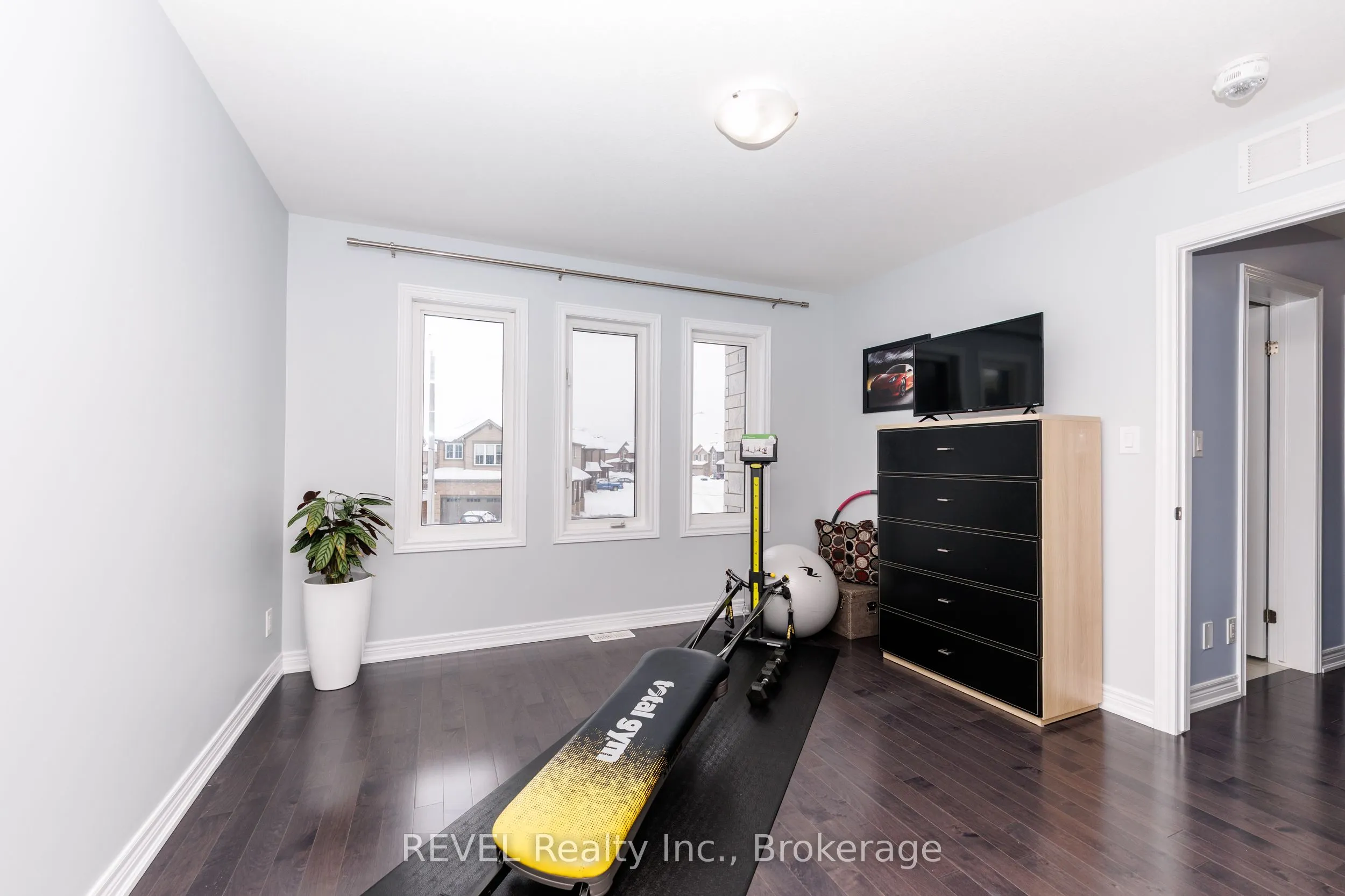 8 Elderberry Road