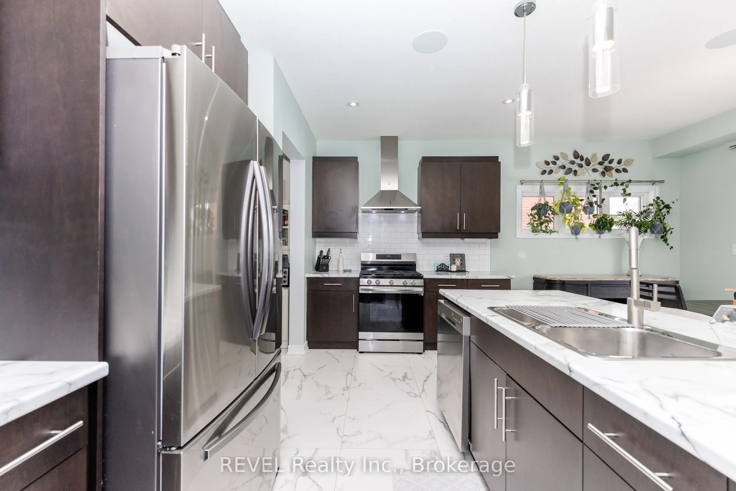 8 Elderberry Road