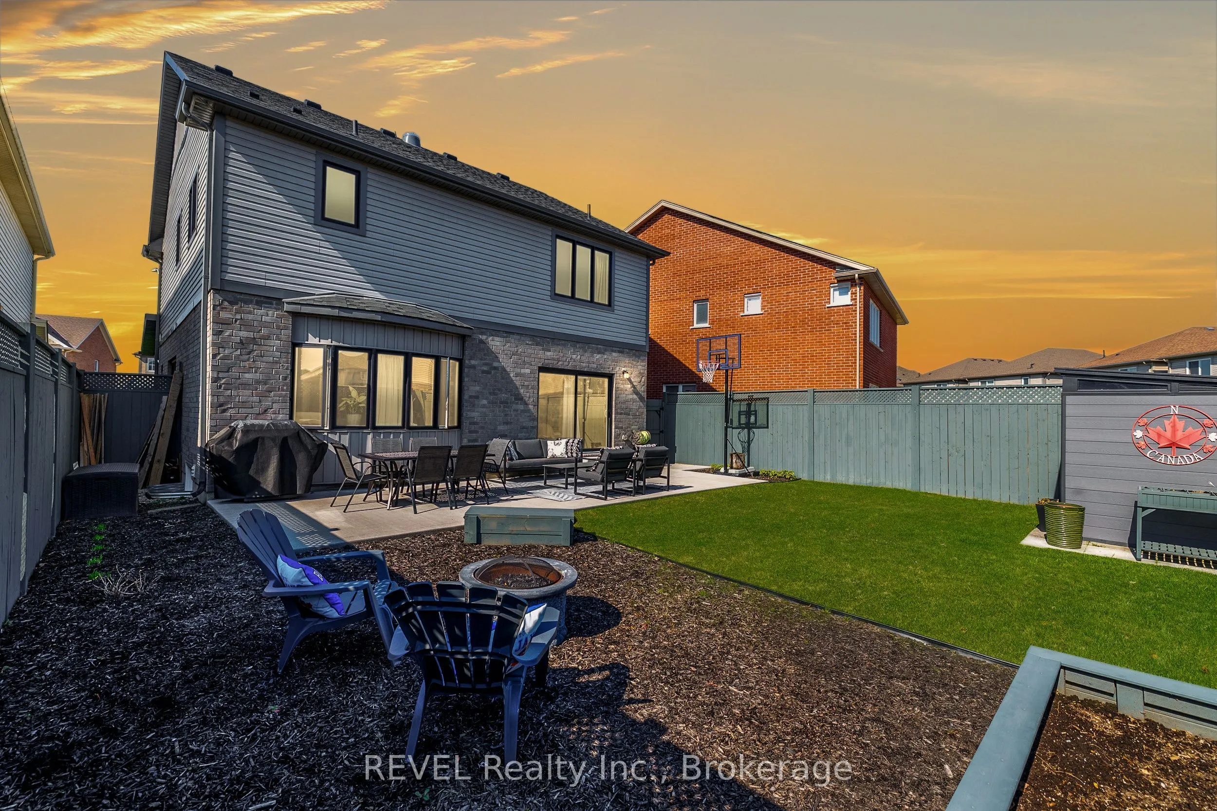 8 Elderberry Road
