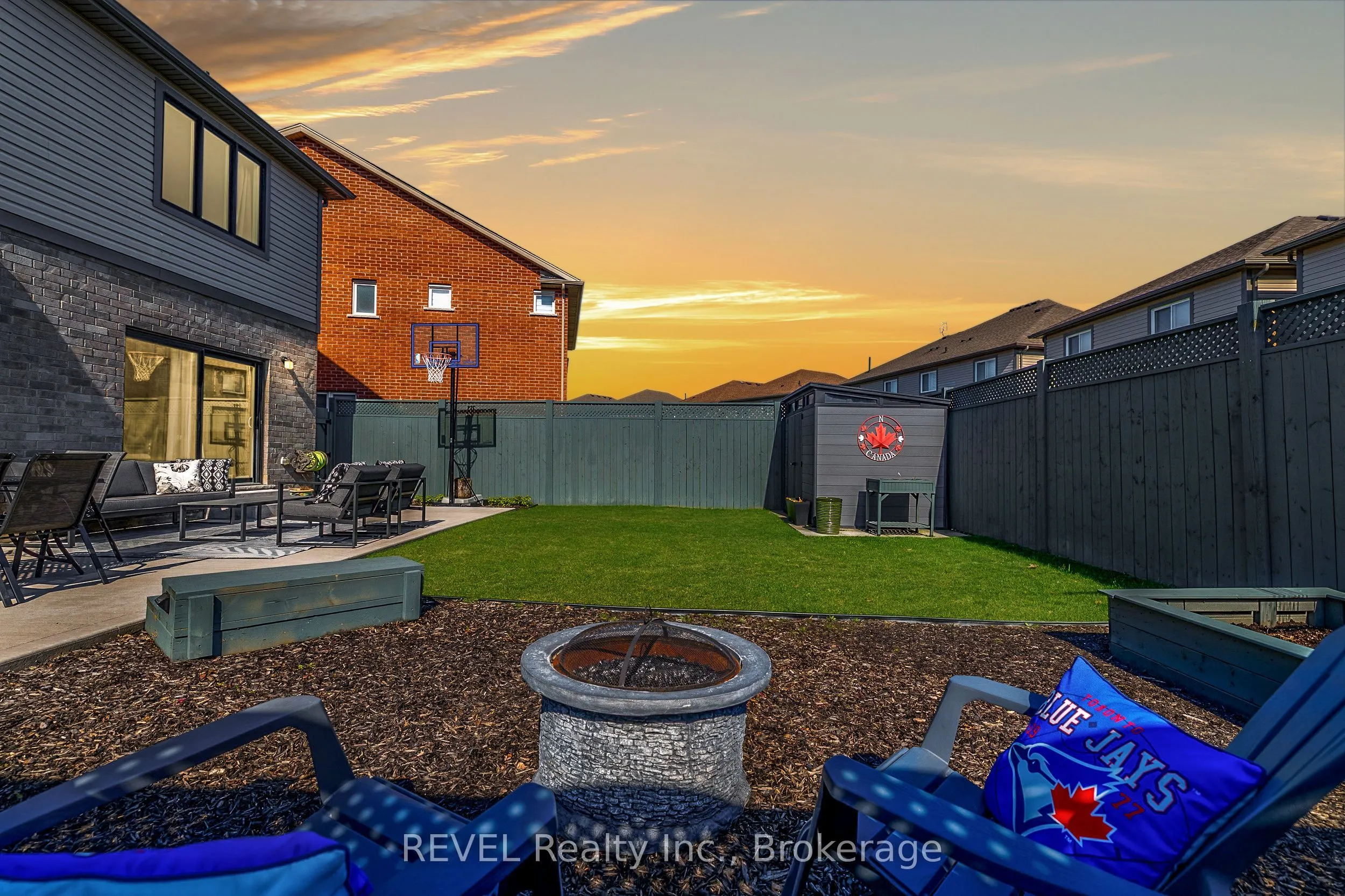 8 Elderberry Road