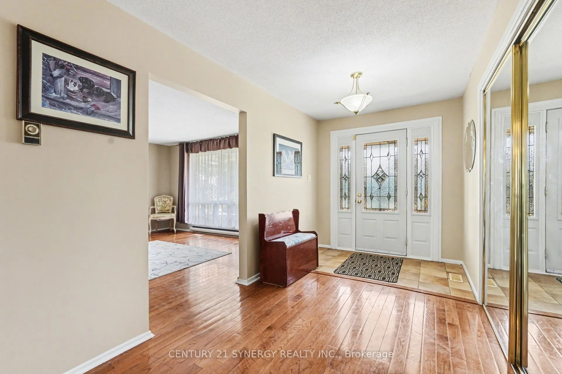 220 Highfield Crescent