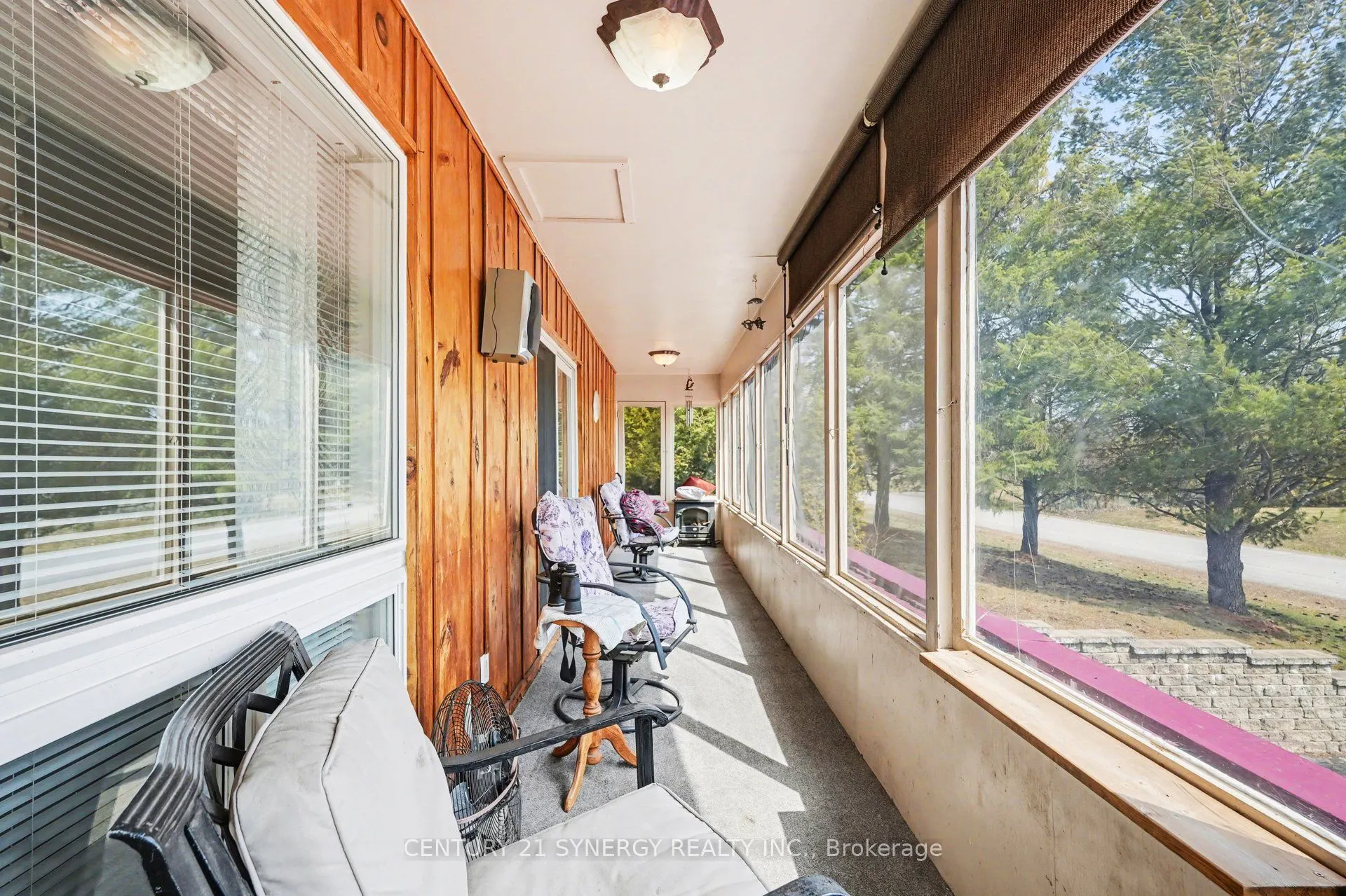220 Highfield Crescent