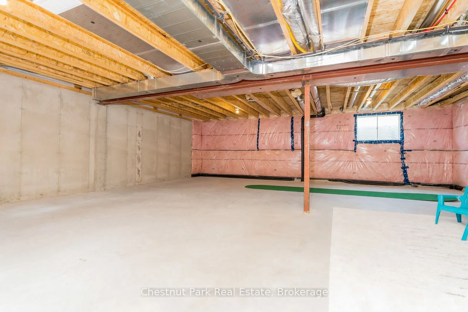 161 Hawthorn Crescent #33