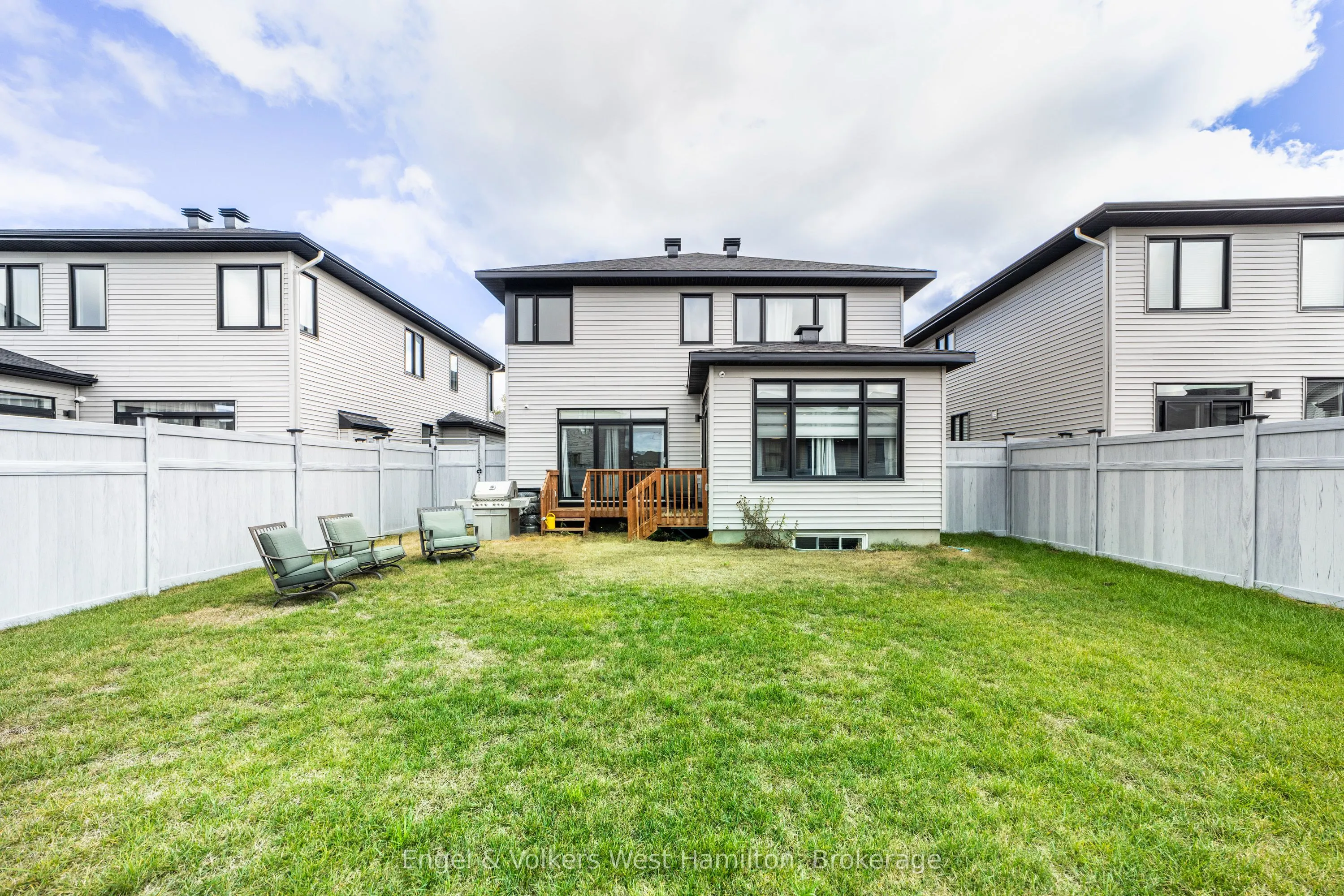 374 Big Dipper Street