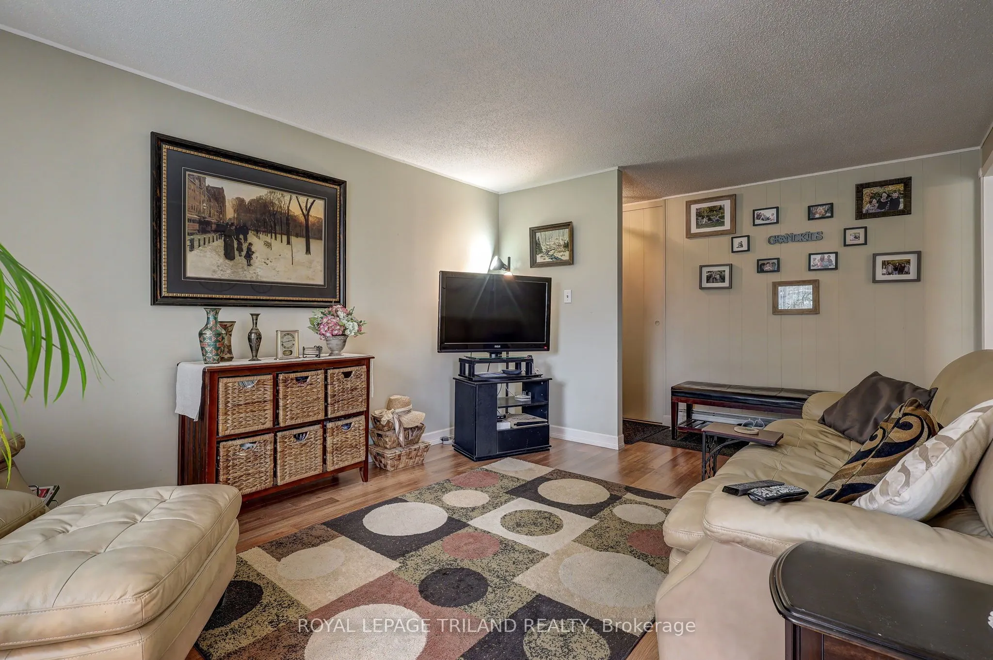 58 VANBUSKIRK Drive