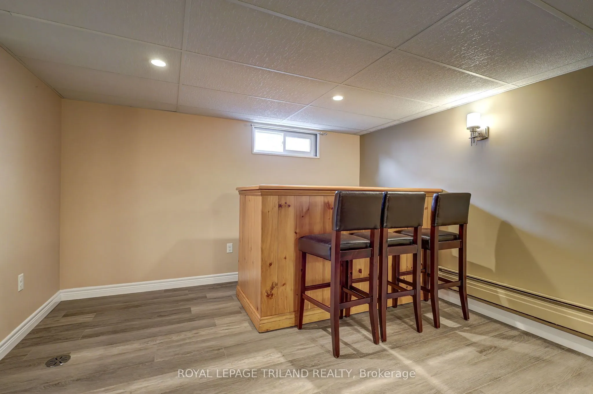 58 VANBUSKIRK Drive