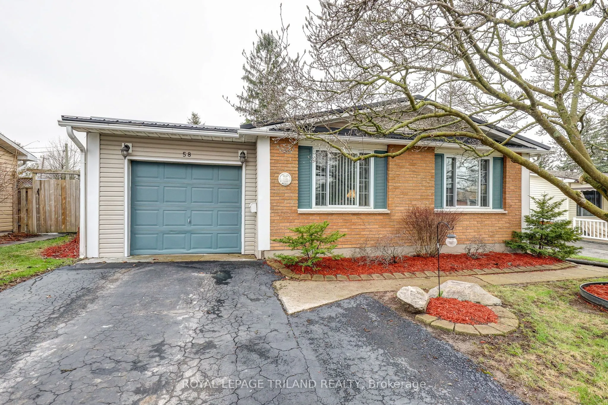58 VANBUSKIRK Drive