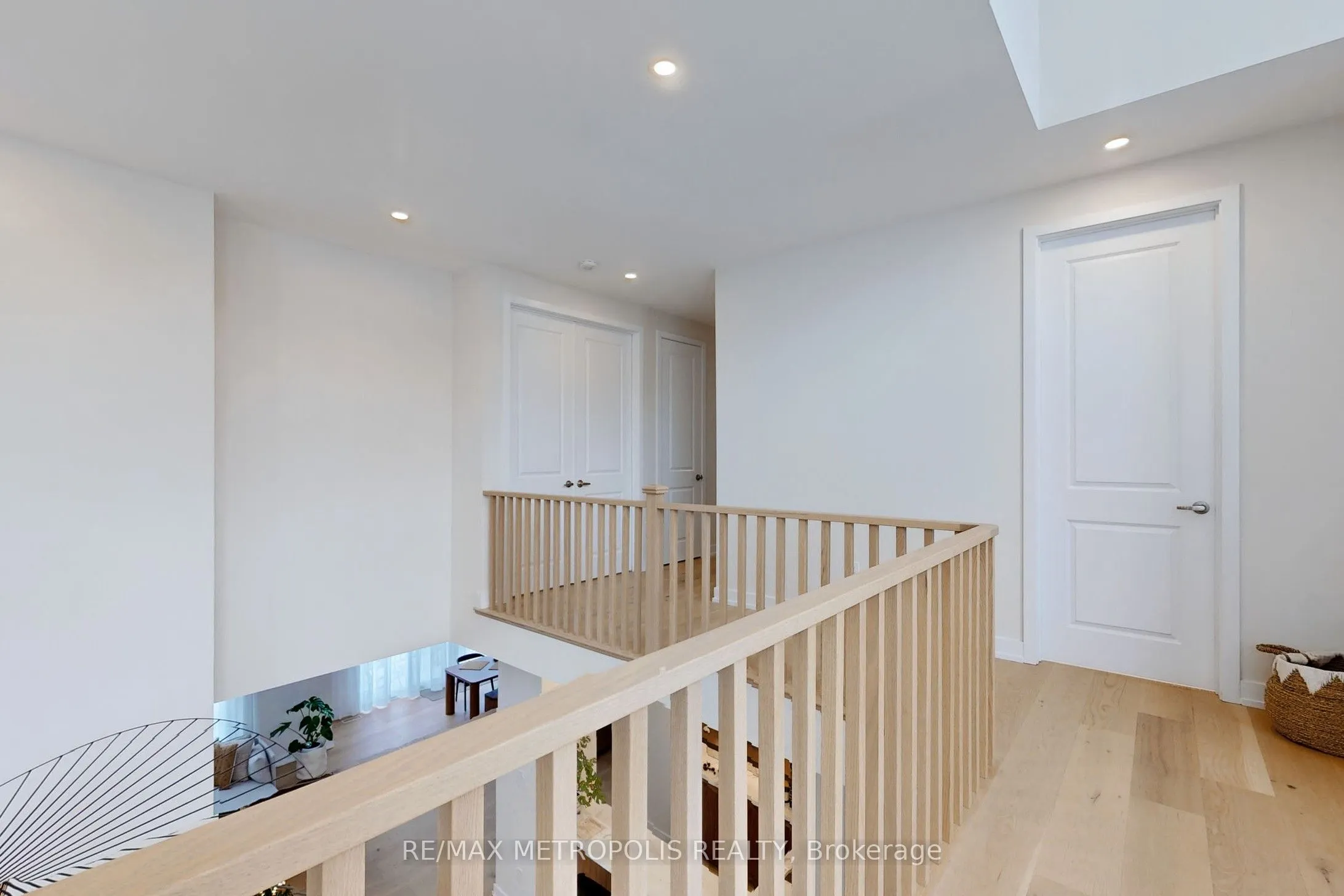 104 Stoneleigh Drive