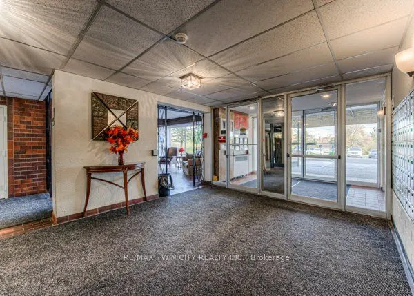 225 Harvard Place N #509