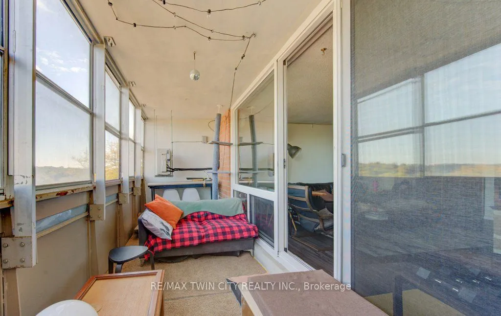 225 Harvard Place N #509